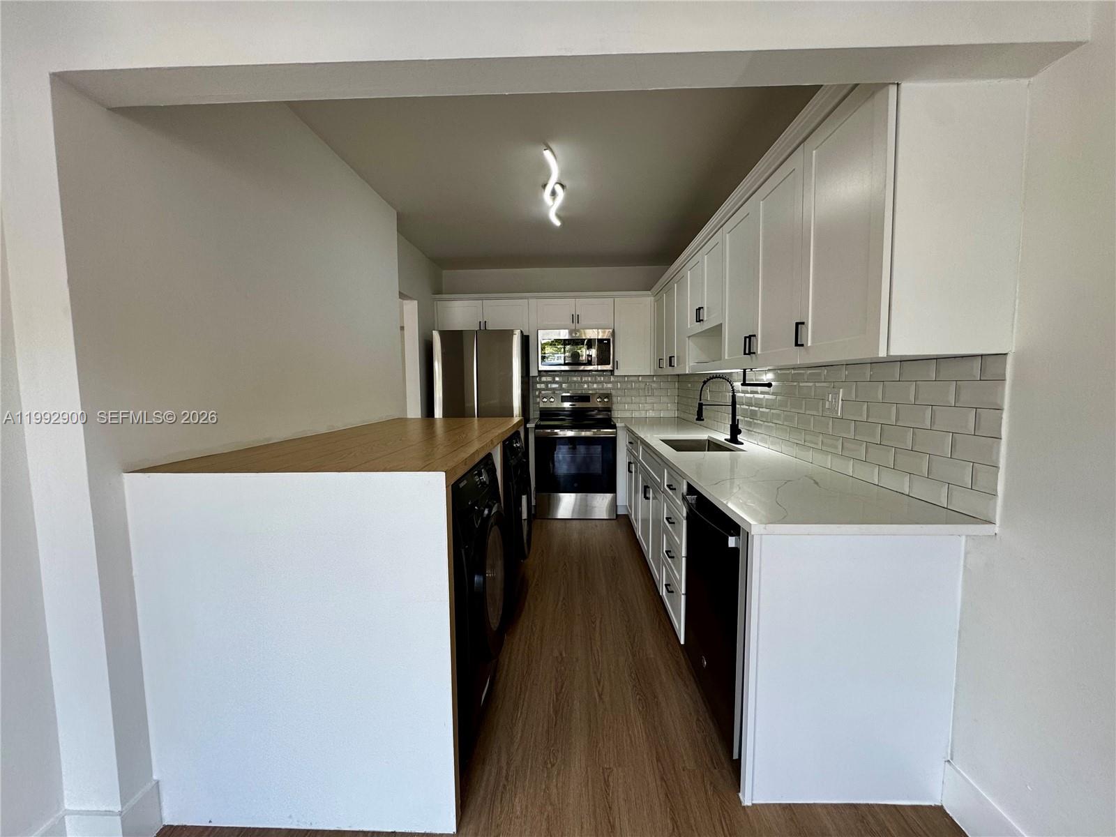 5900 SW 127th Ave #3106 Miami, FL 33183