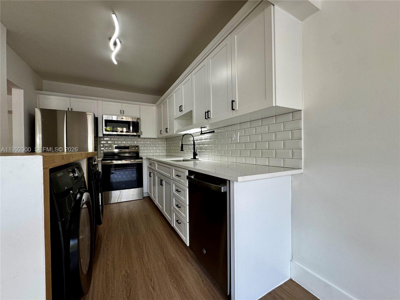 5900 SW 127th Ave #3106 Miami, FL 33183