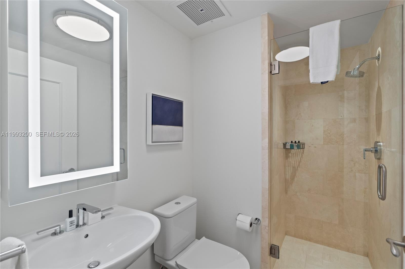 4401 Collins Ave #2612 Miami Beach, FL 33140