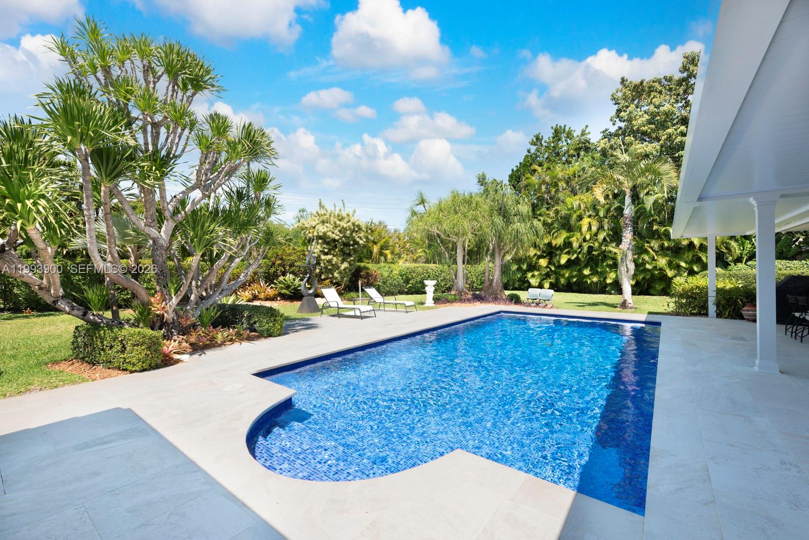 7751 Palmetto Ct Pinecrest, FL 33156