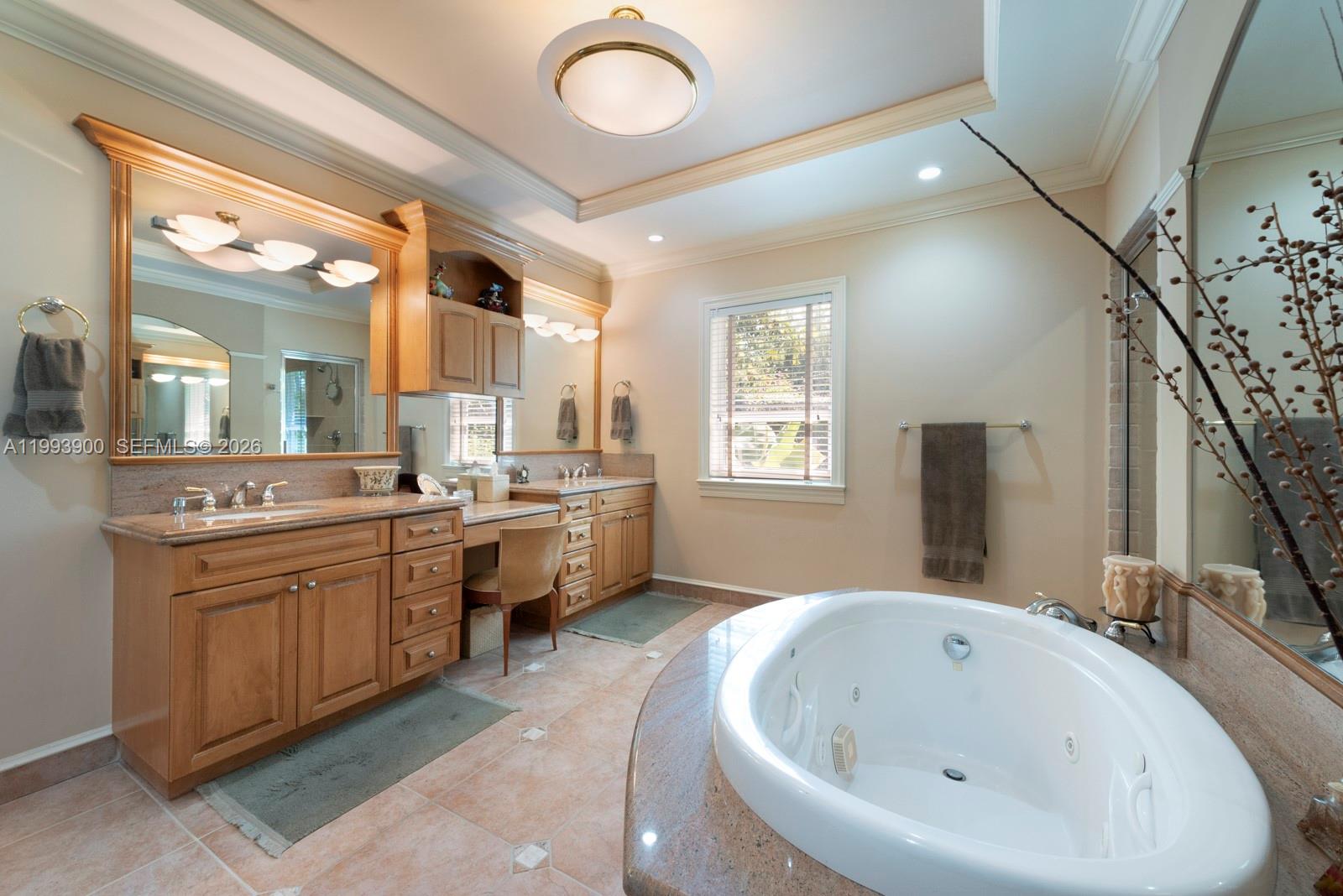 7751 Palmetto Ct Pinecrest, FL 33156