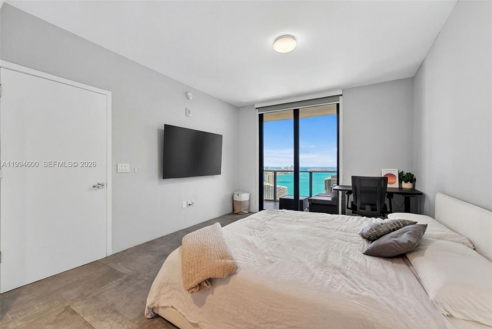 image 1010 Brickell12