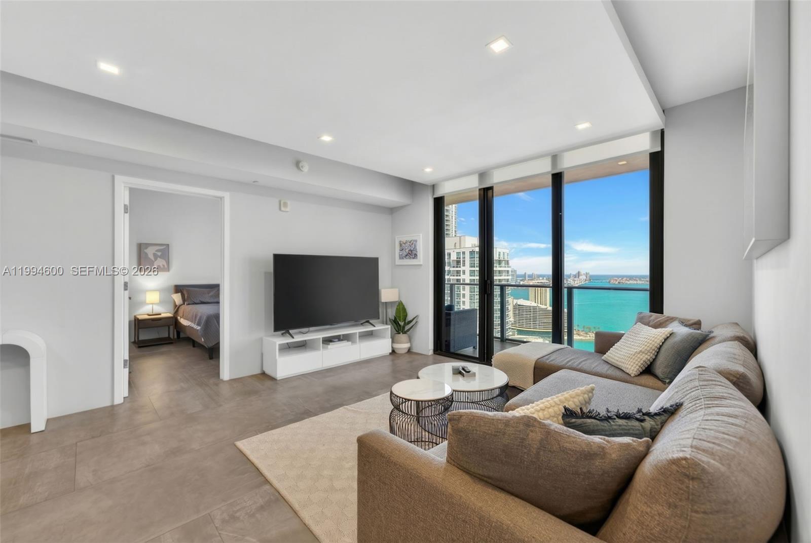 image 1010 Brickell15