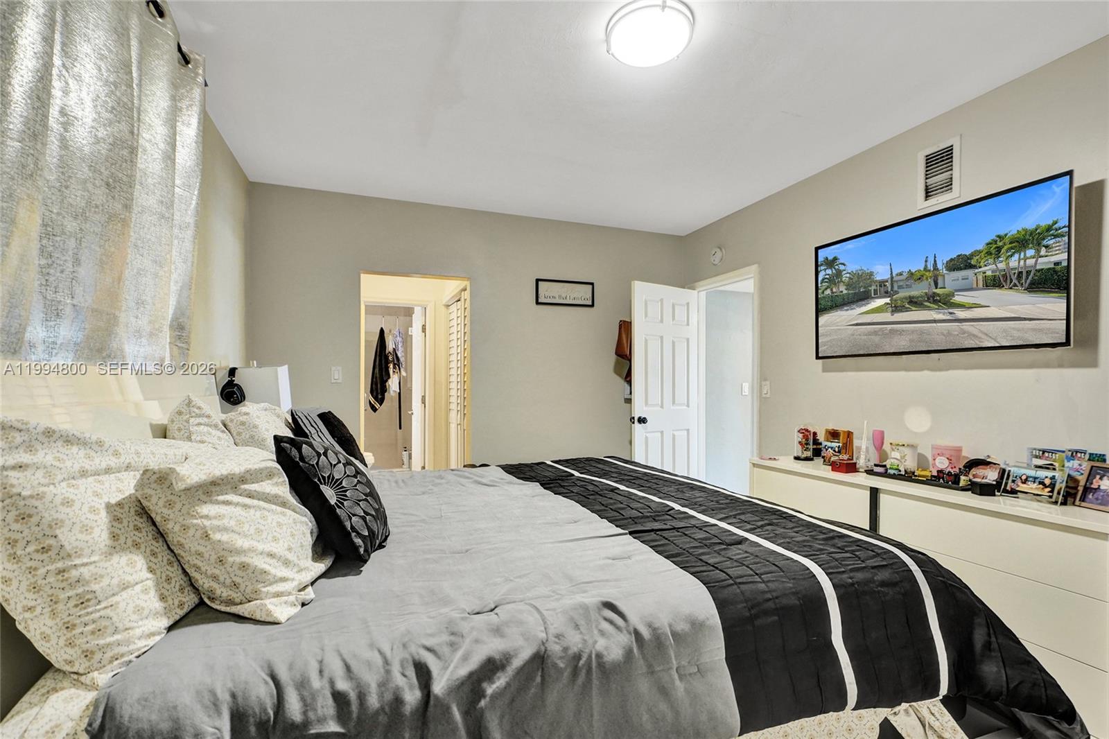 7544 Adventure Ave North Bay Village, FL 33141