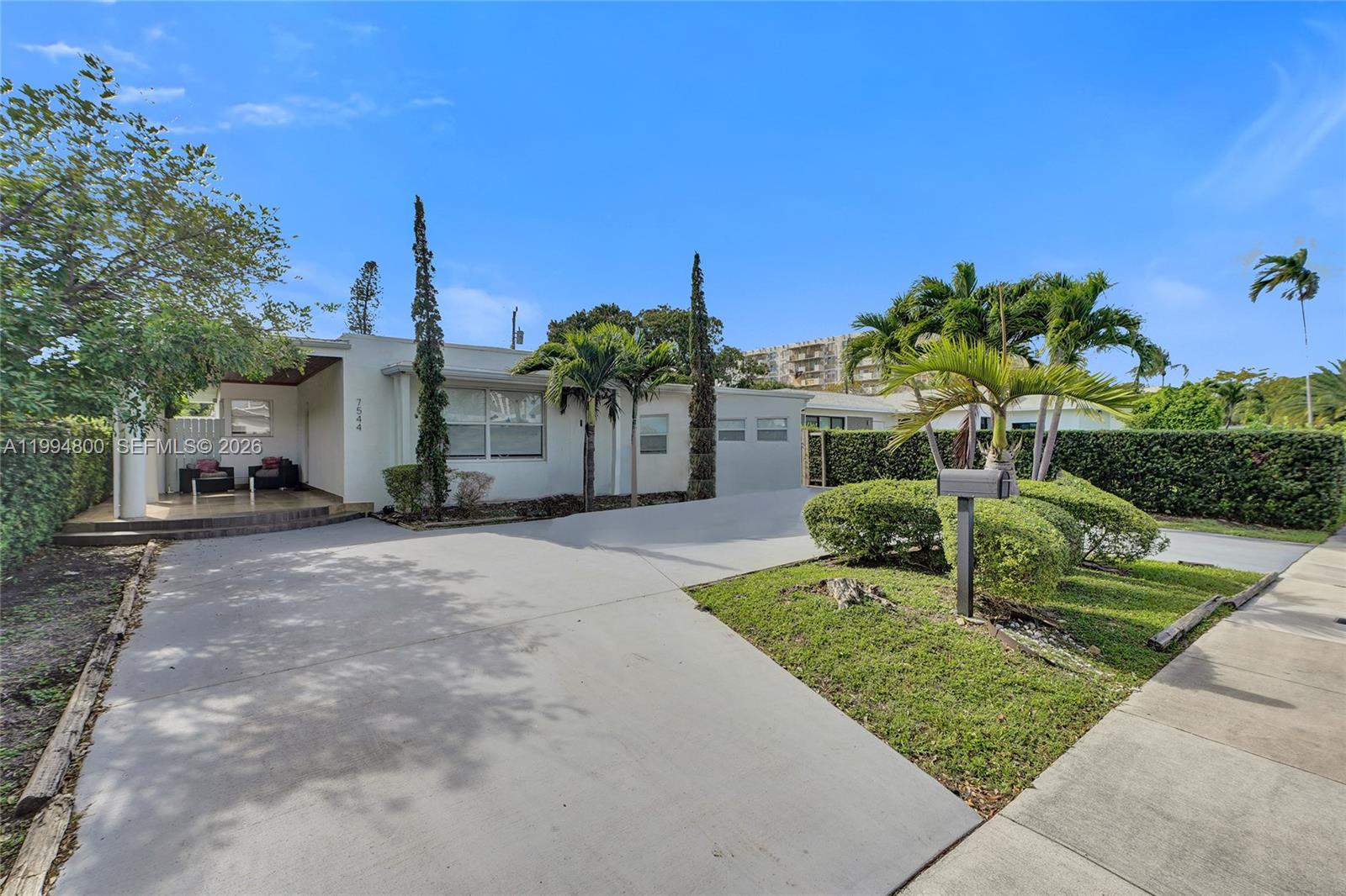 7544 Adventure Ave North Bay Village, FL 33141