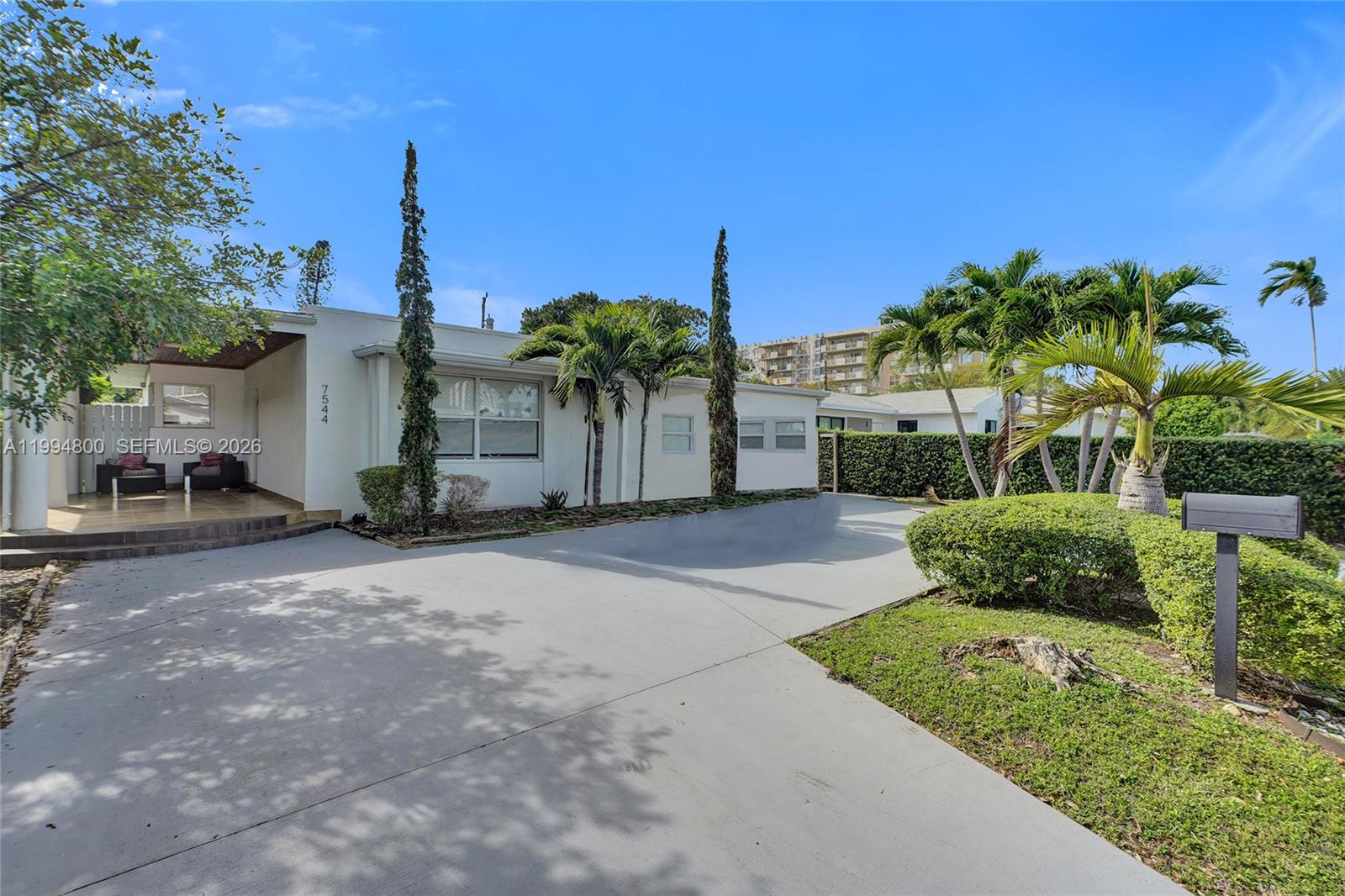 7544 Adventure Ave North Bay Village, FL 33141