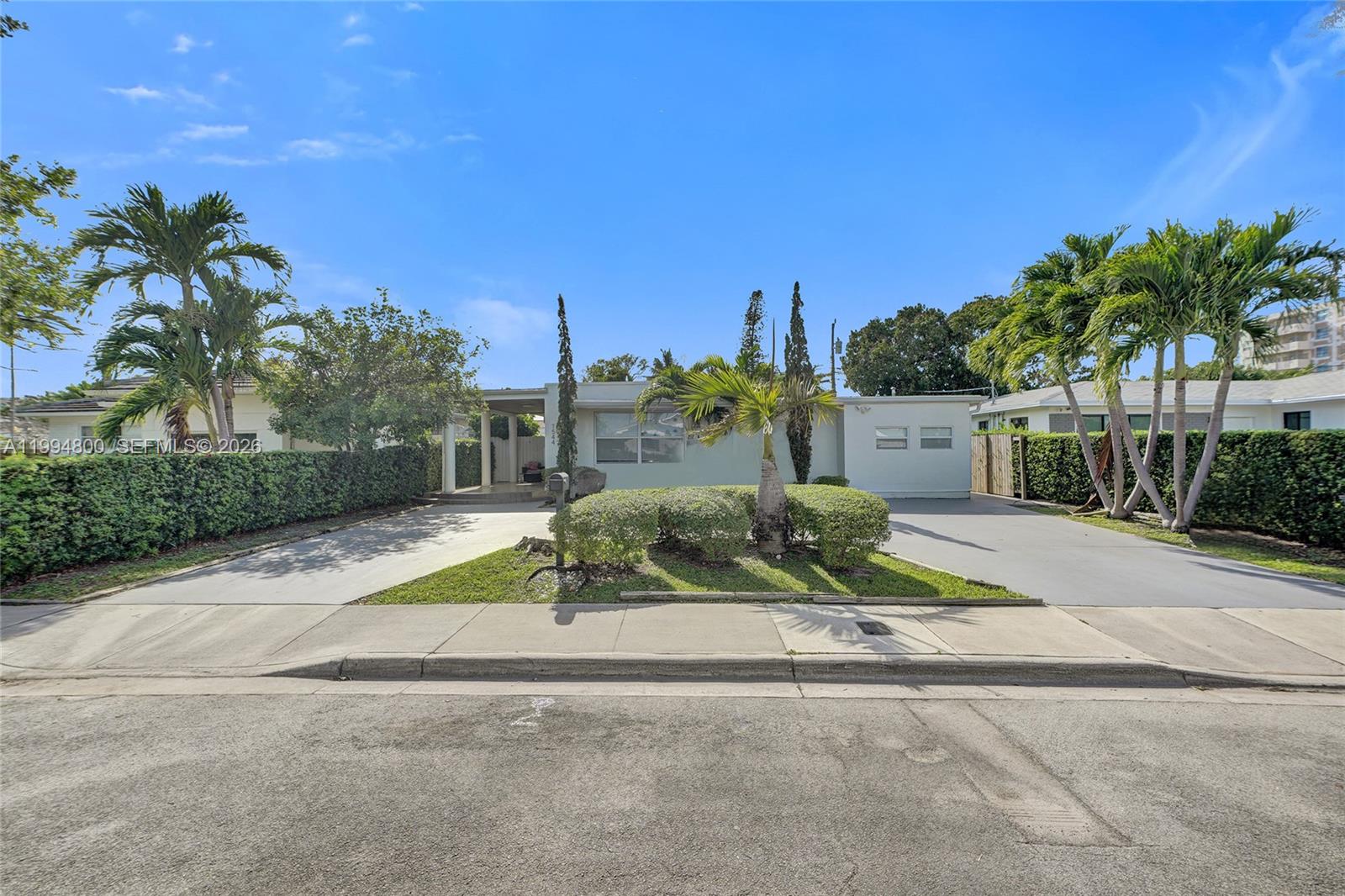 7544 Adventure Ave North Bay Village, FL 33141