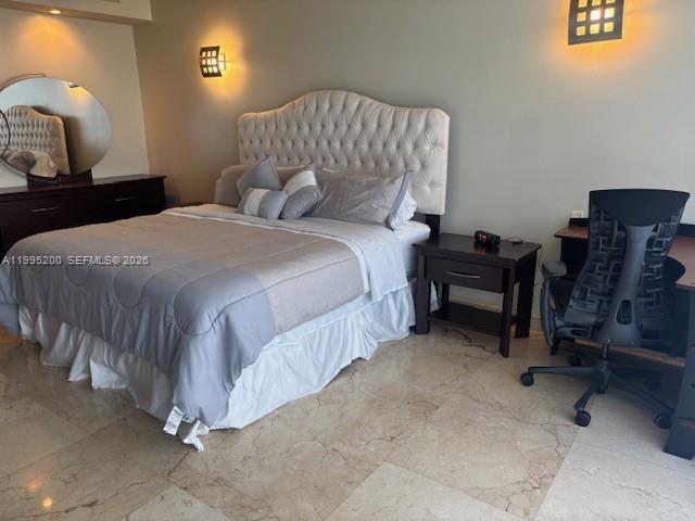 100 Lincoln Rd #PH4 Miami Beach, FL 33139