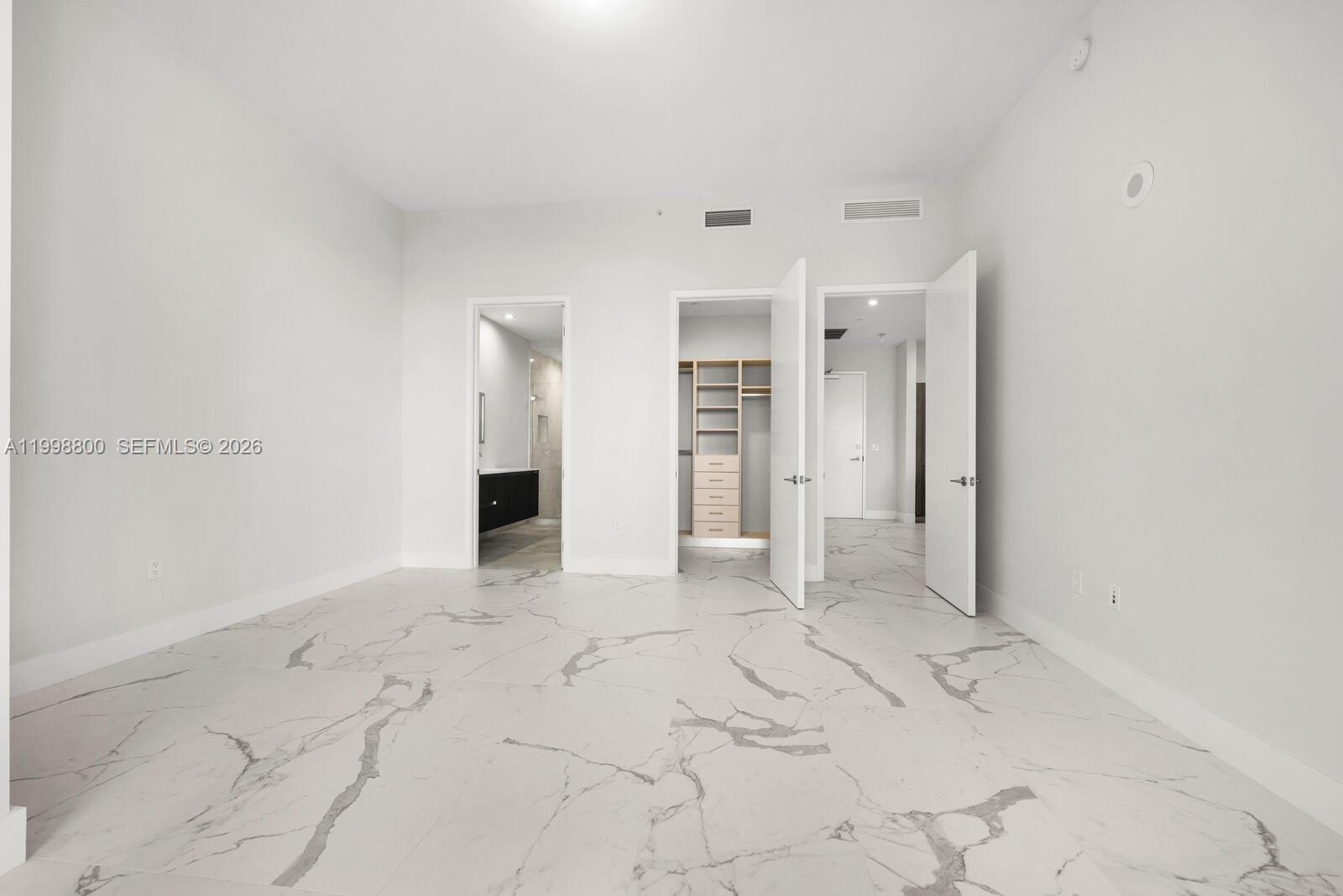 275 Giralda Ave #6E Coral Gables, FL 33134