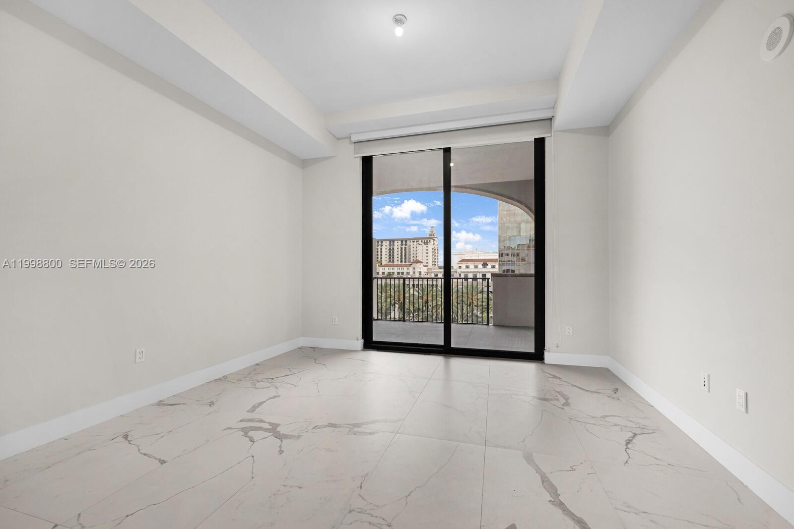275 Giralda Ave #6E Coral Gables, FL 33134