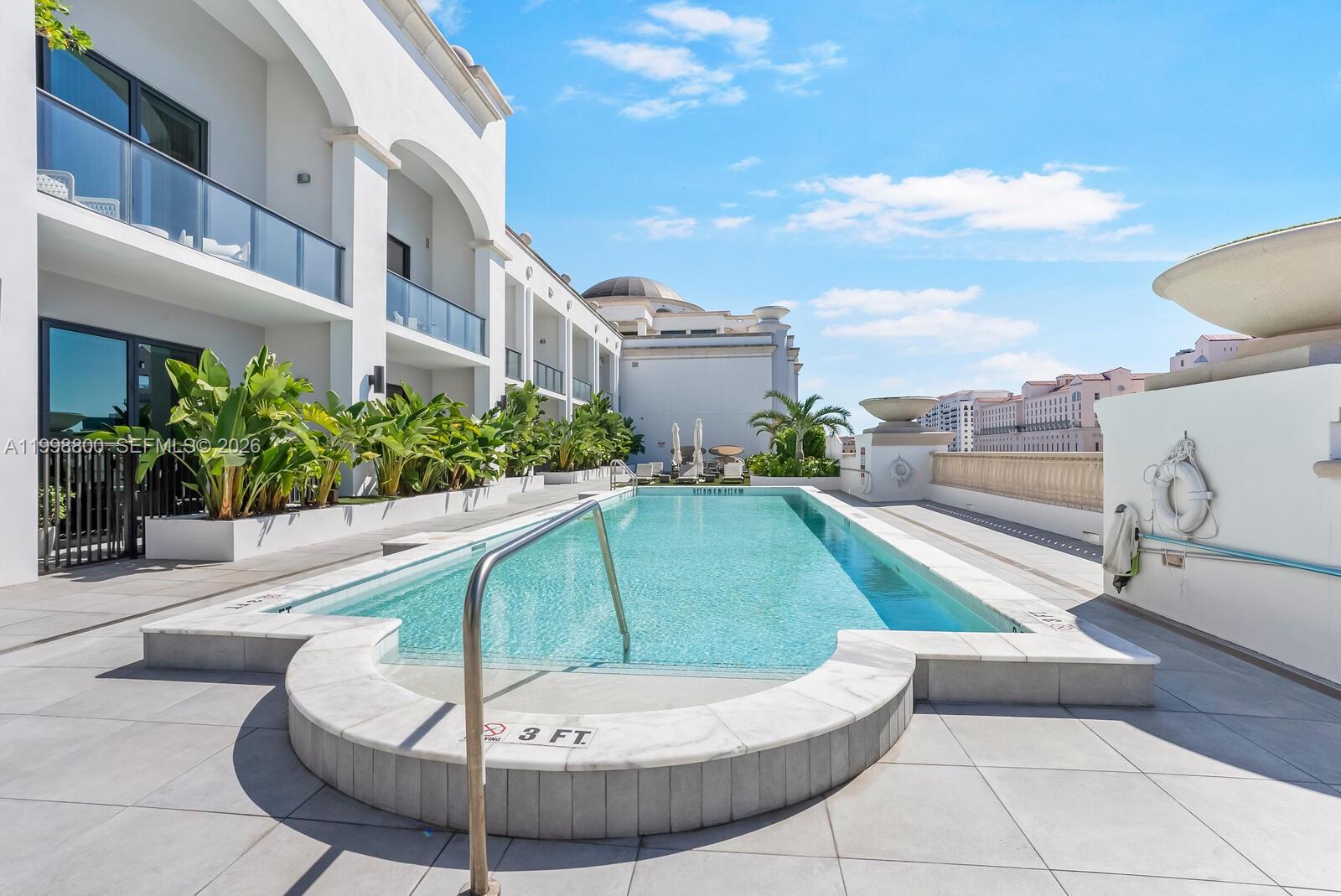 275 Giralda Ave #6E Coral Gables, FL 33134