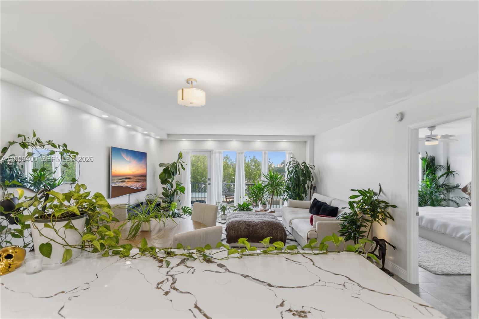 340 Sunset Dr #407 Fort Lauderdale, FL 33301