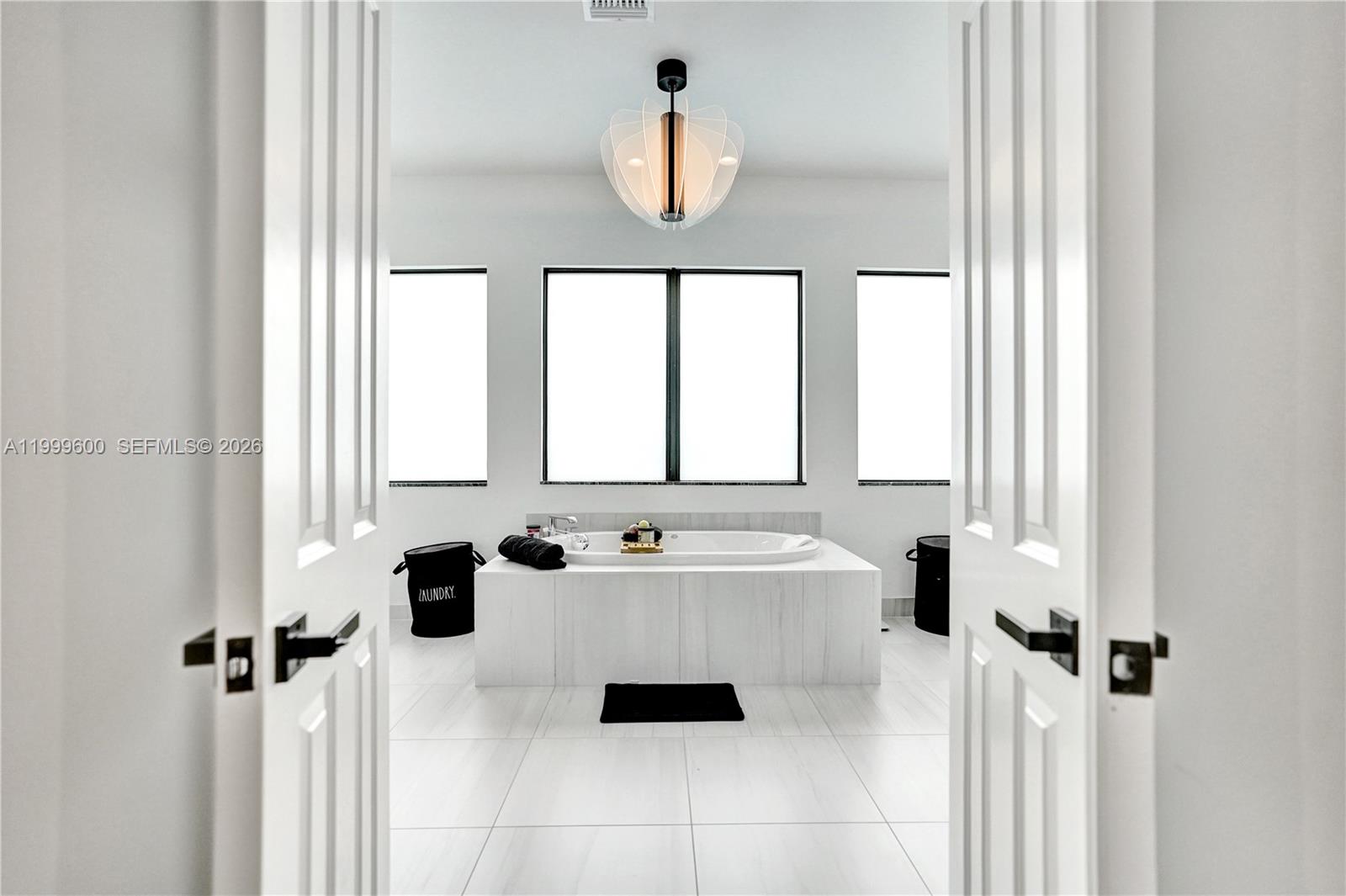 17073 Cappuccino Way Boca Raton, FL 33496