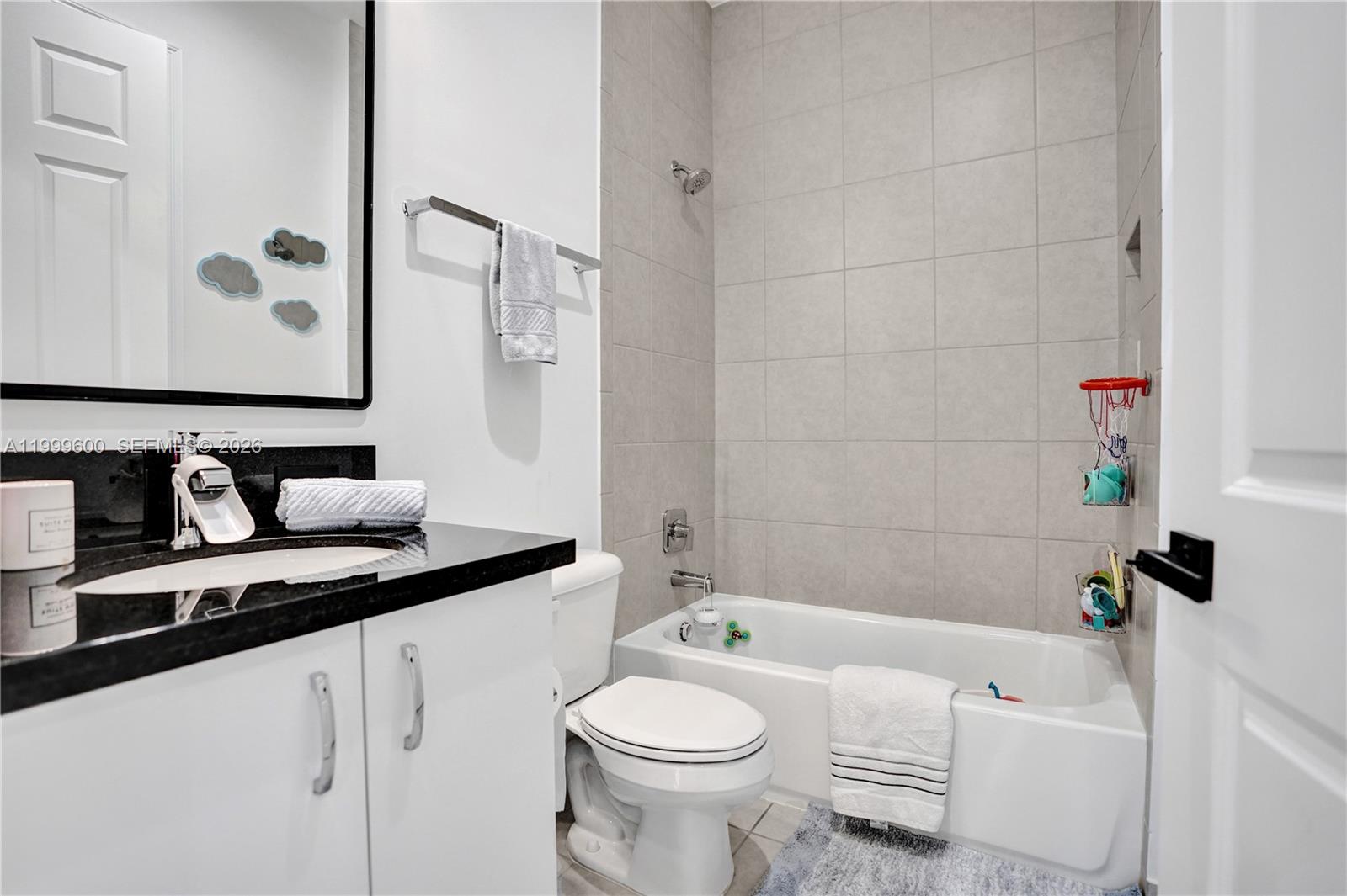 17073 Cappuccino Way Boca Raton, FL 33496