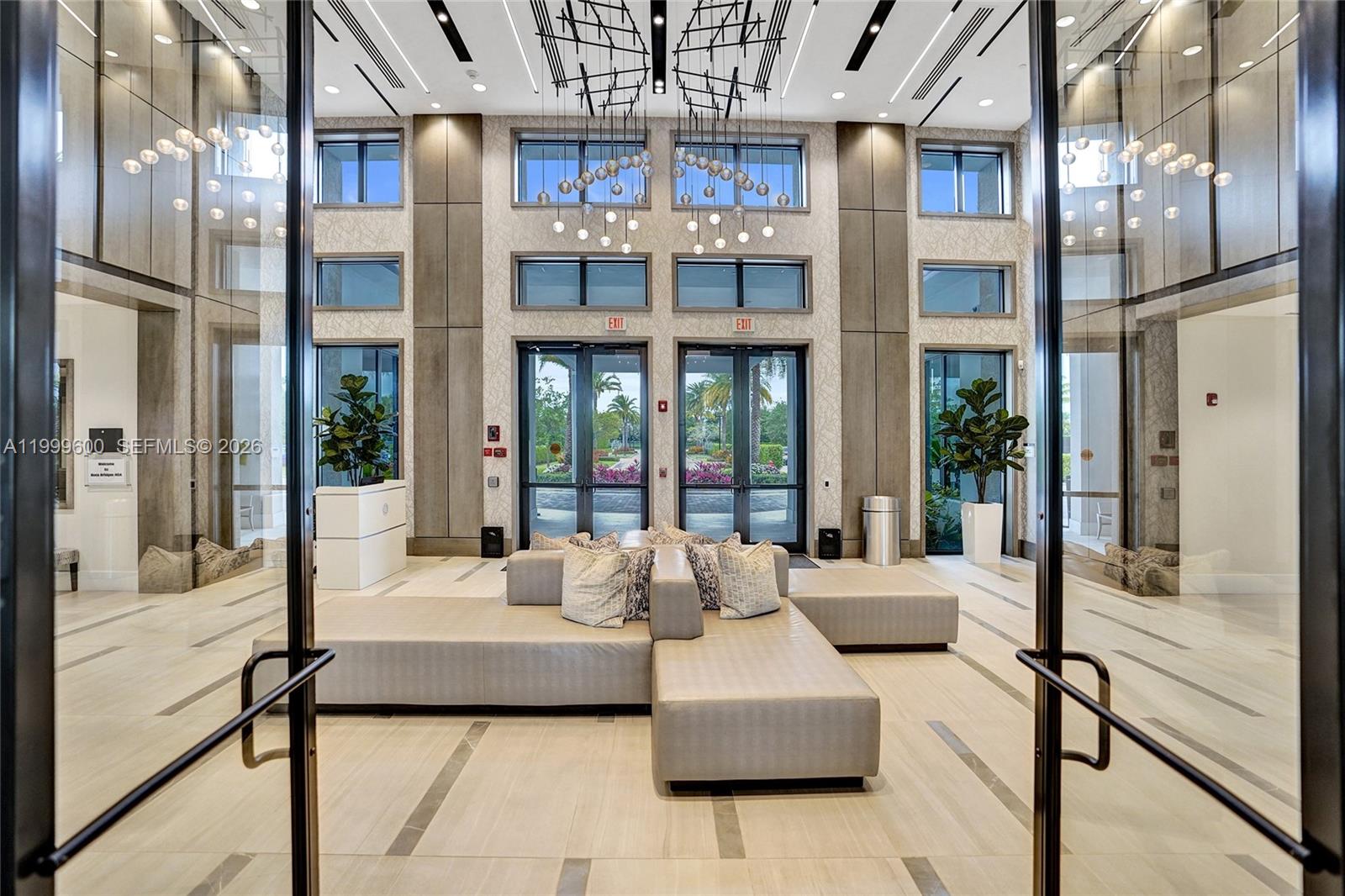 17073 Cappuccino Way Boca Raton, FL 33496