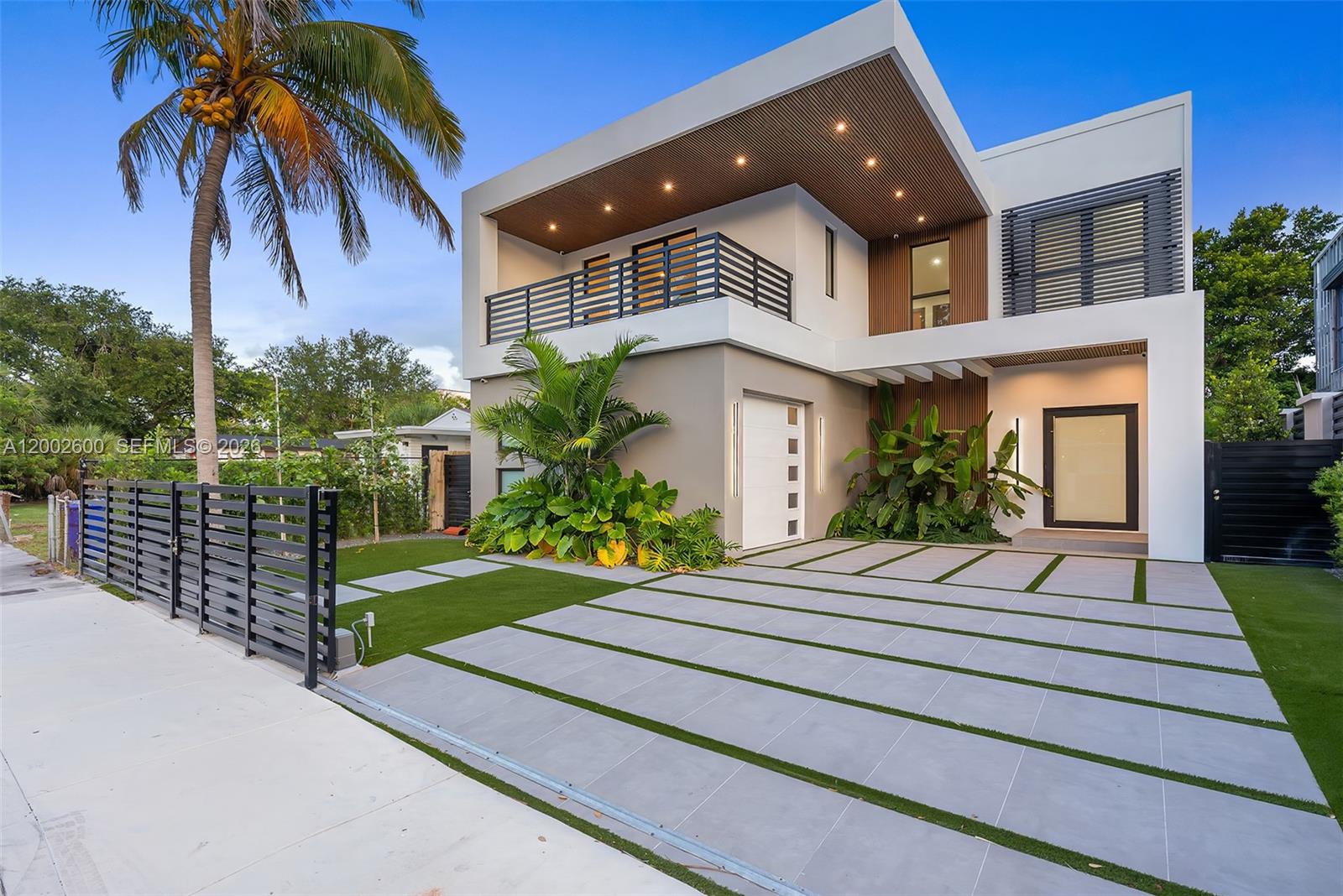 260 NW 47th St Miami, FL 33127