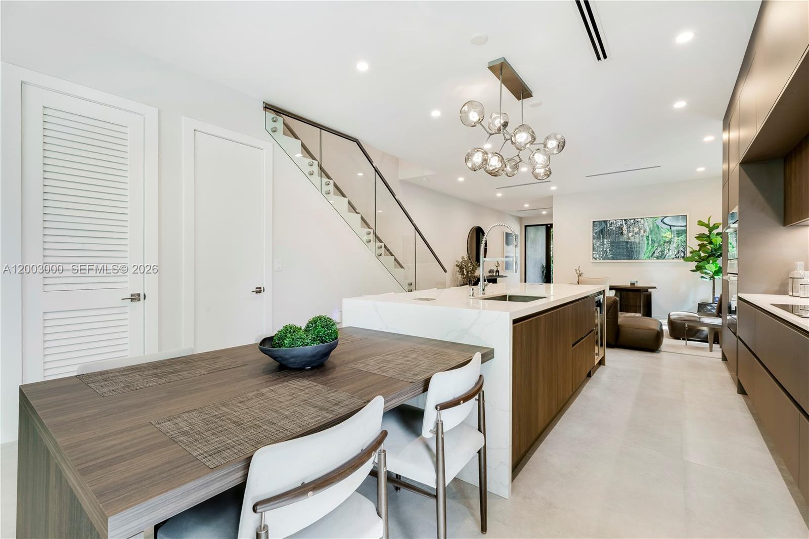 2916 Jackson Ave #2916 Coconut Grove, FL 33133