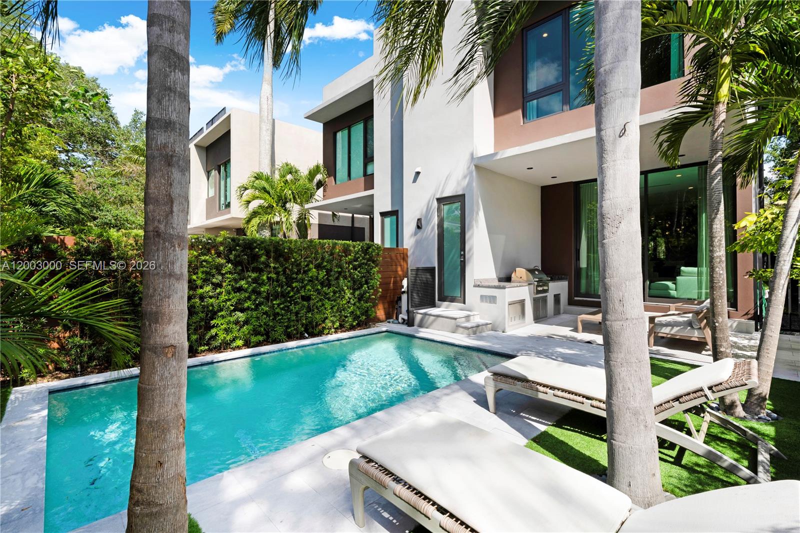 2916 Jackson Ave #2916 Coconut Grove, FL 33133