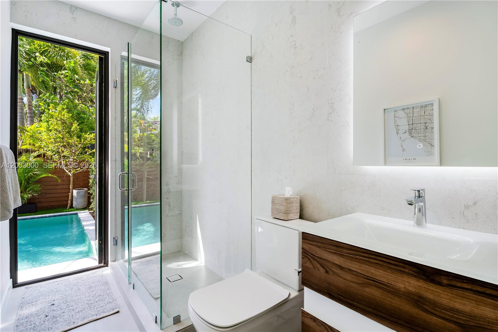 2916 Jackson Ave #2916 Coconut Grove, FL 33133