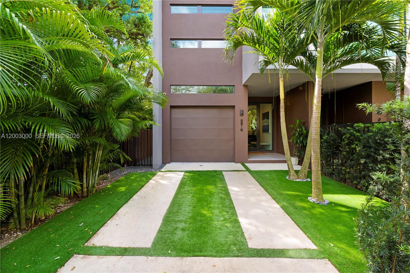 2916 Jackson Ave #2916 Coconut Grove, FL 33133