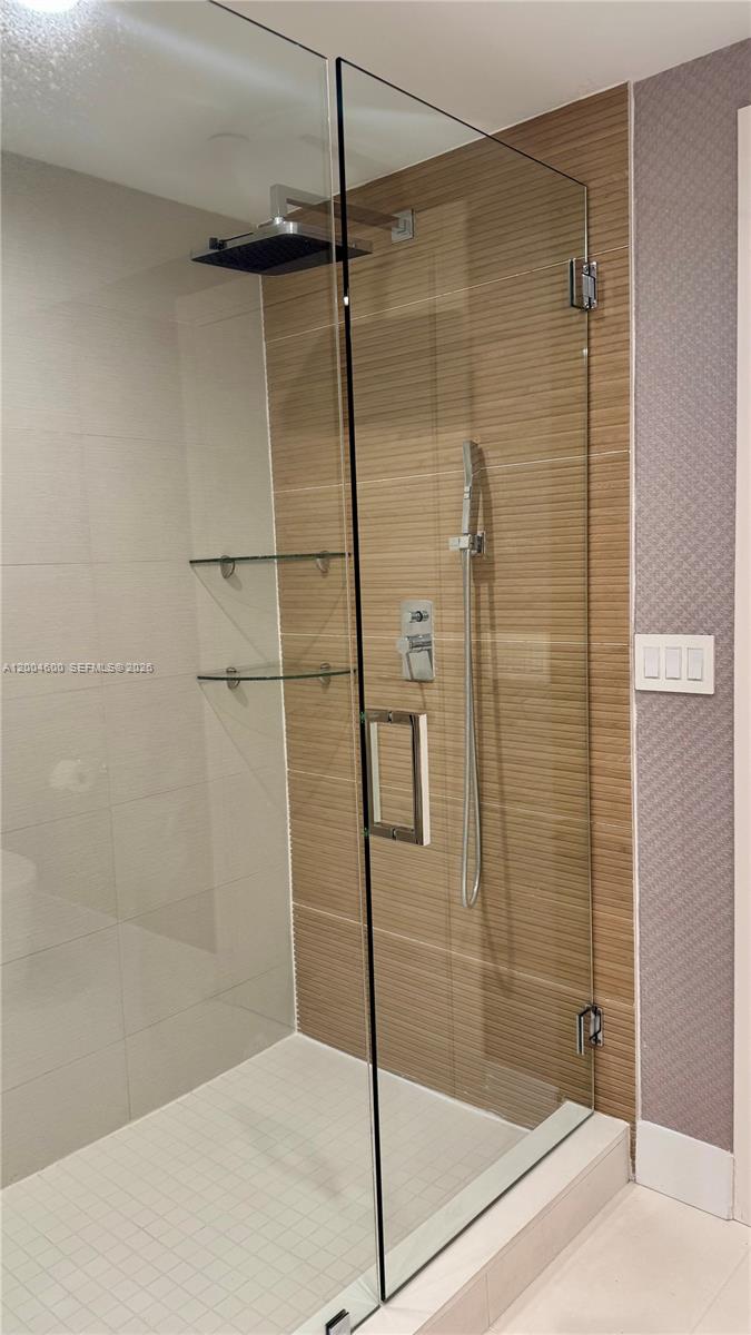 1150 102nd St #704 Bay Harbor Islands, FL 33154