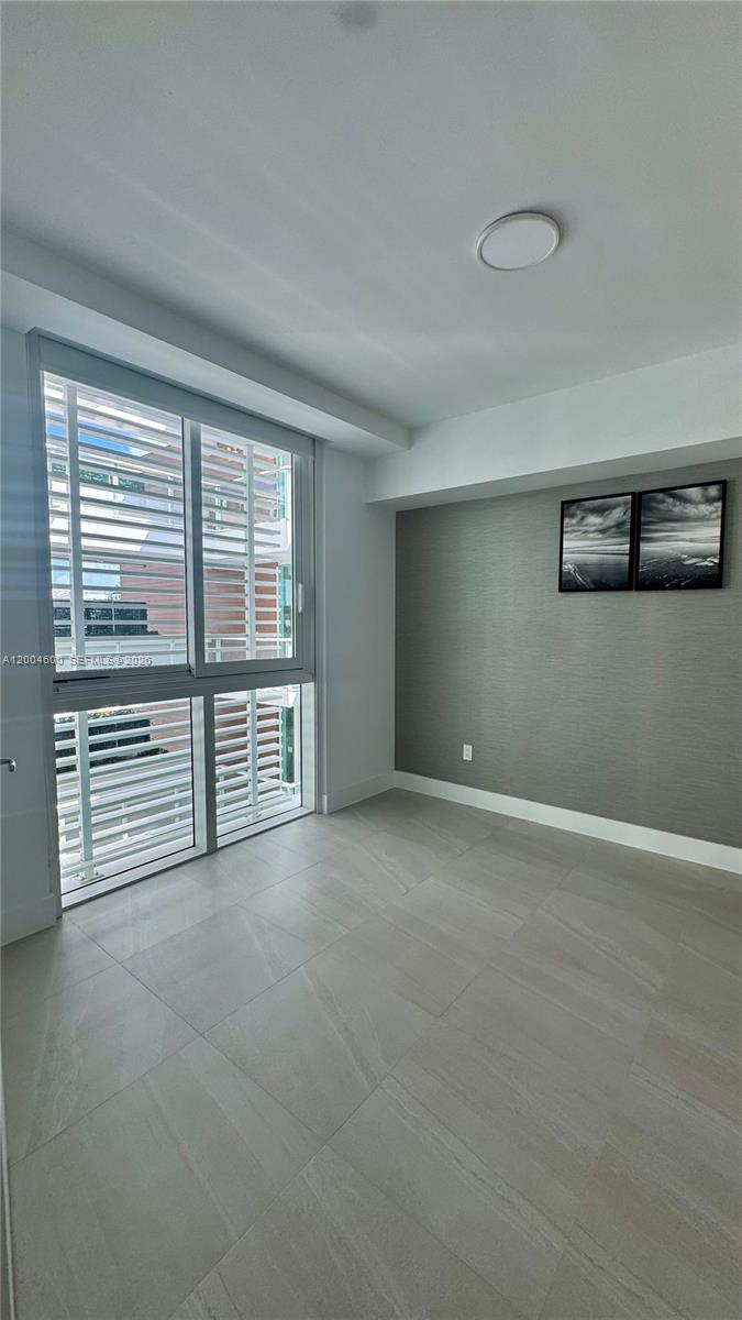 1150 102nd St #704 Bay Harbor Islands, FL 33154