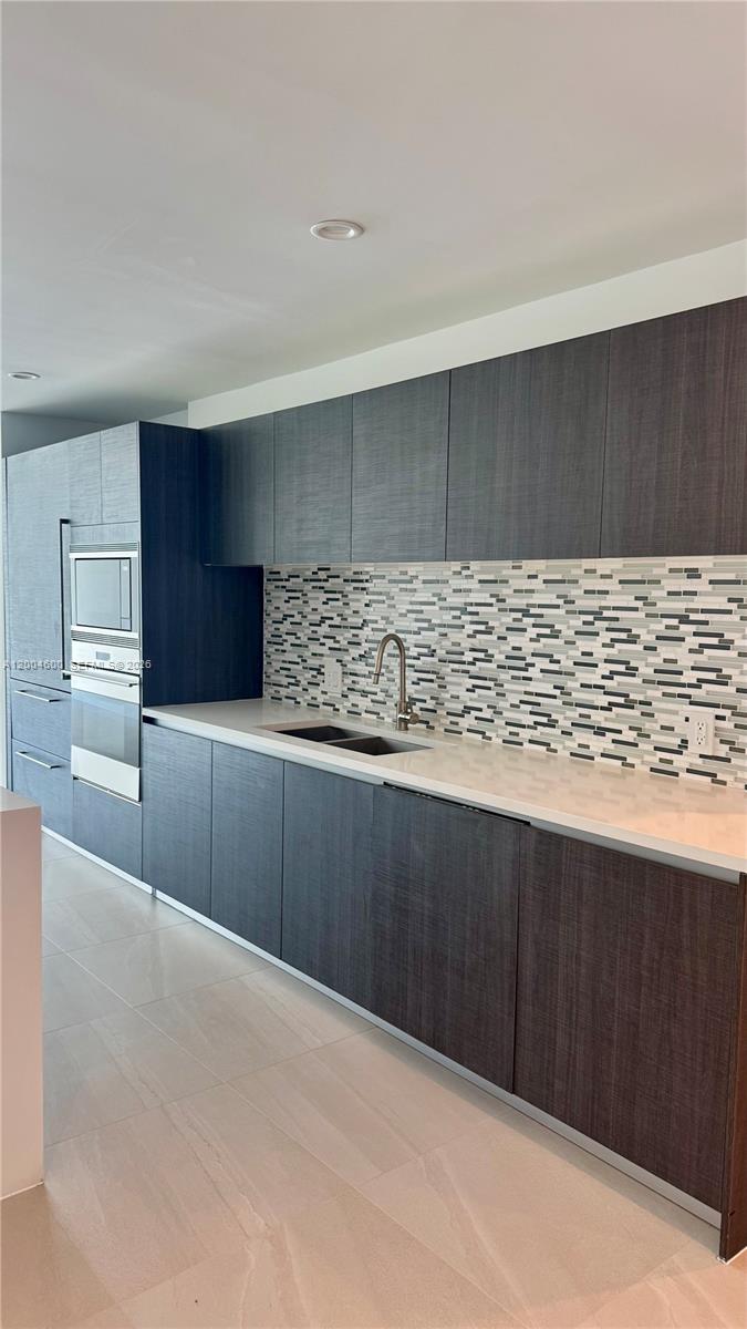 1150 102nd St #704 Bay Harbor Islands, FL 33154