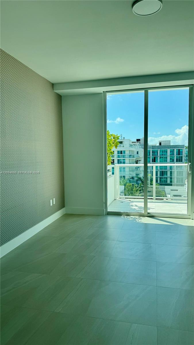 1150 102nd St #704 Bay Harbor Islands, FL 33154