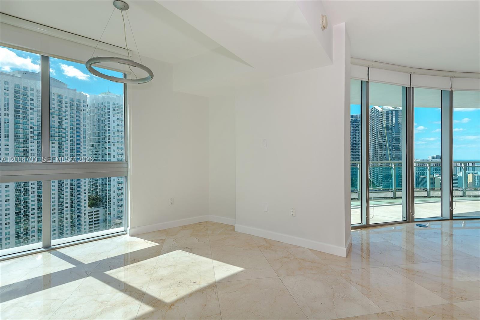 350 S Miami Ave #2702 Miami, FL 33130