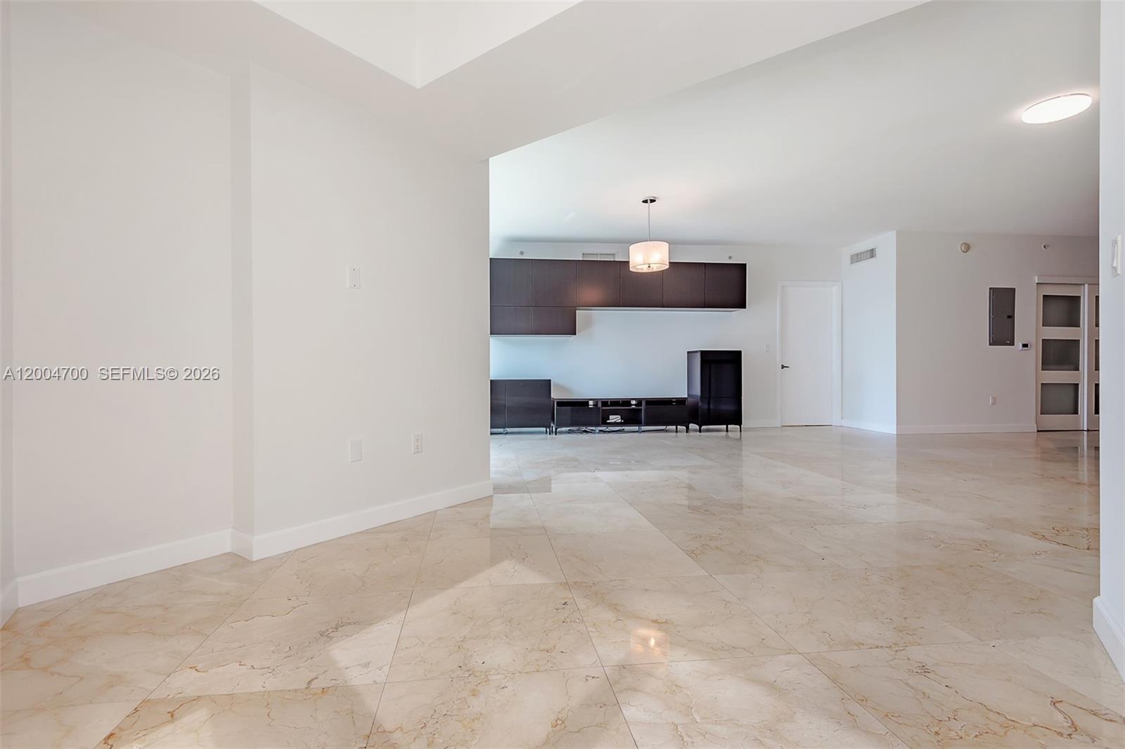 350 S Miami Ave #2702 Miami, FL 33130