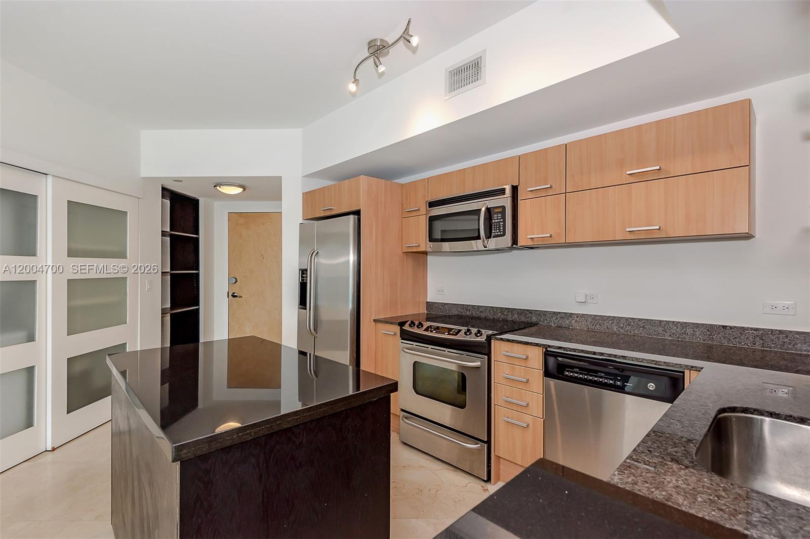 350 S Miami Ave #2702 Miami, FL 33130