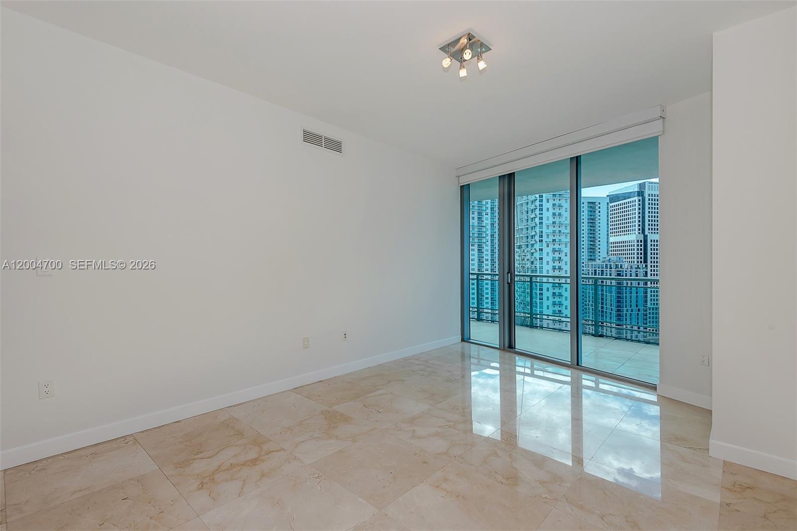 350 S Miami Ave #2702 Miami, FL 33130