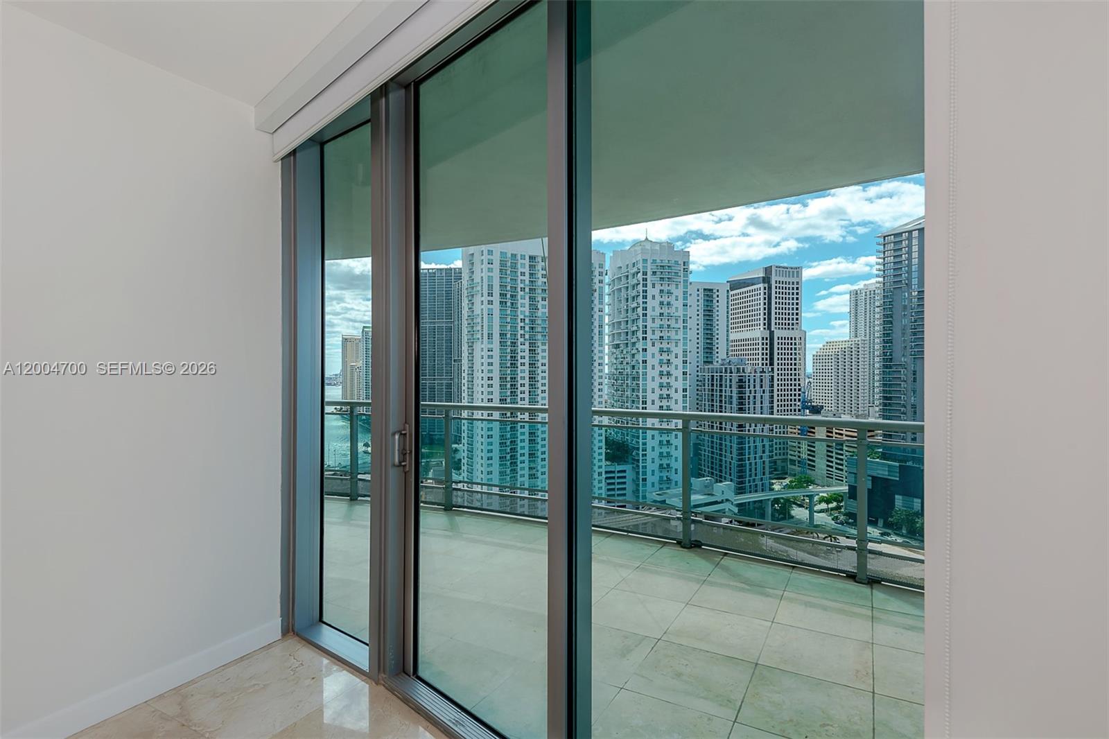 350 S Miami Ave #2702 Miami, FL 33130