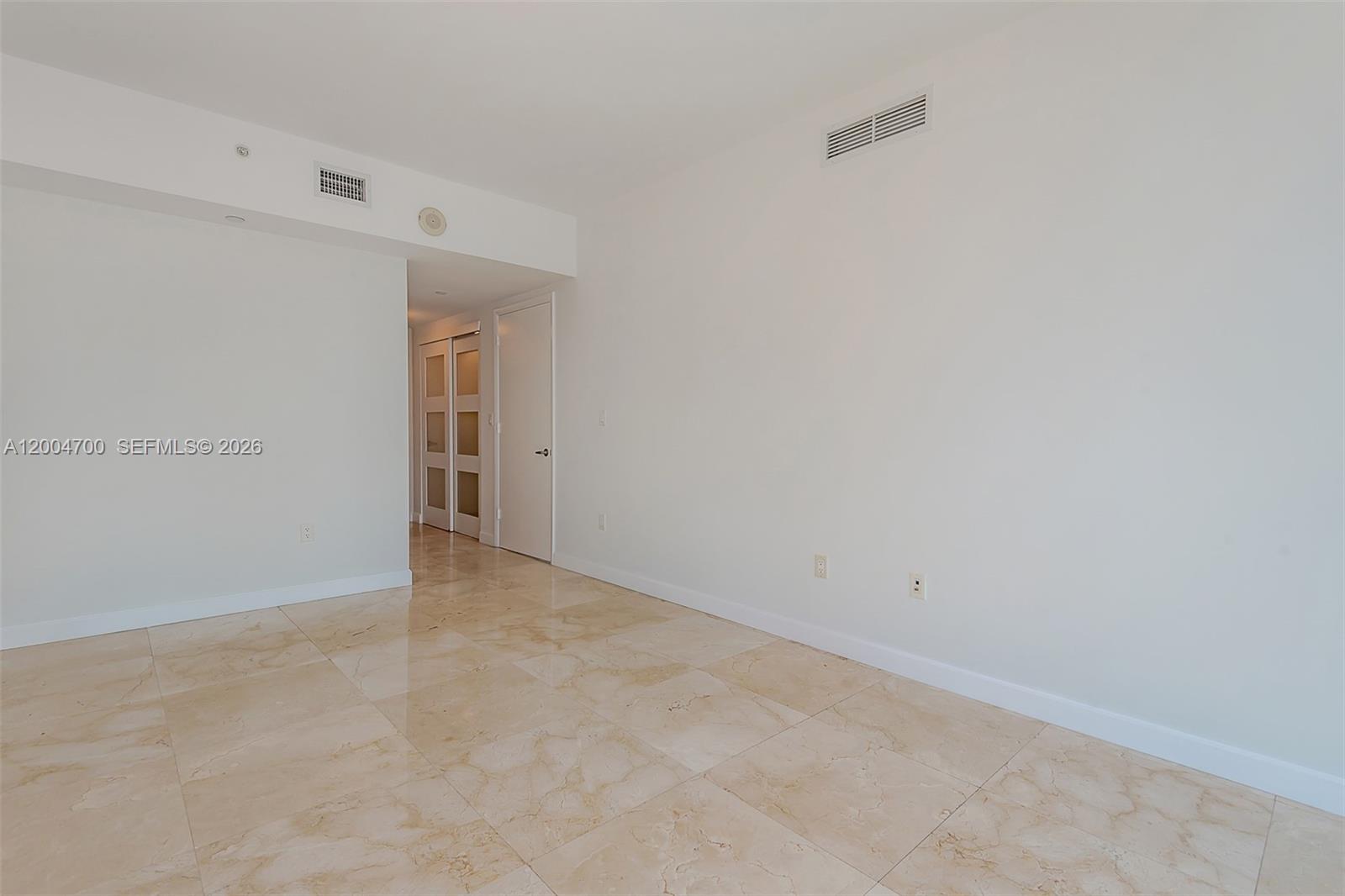 350 S Miami Ave #2702 Miami, FL 33130