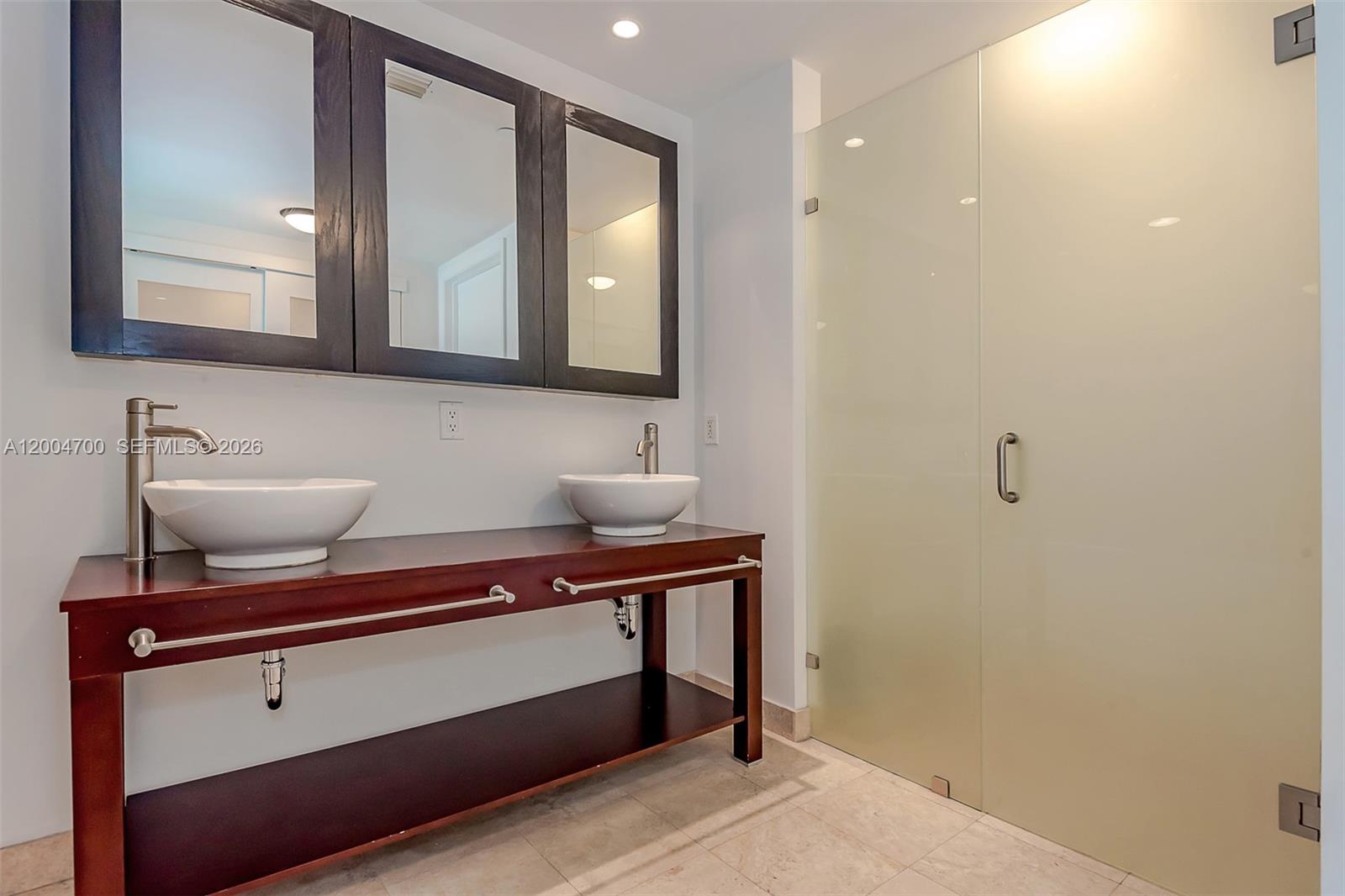 350 S Miami Ave #2702 Miami, FL 33130