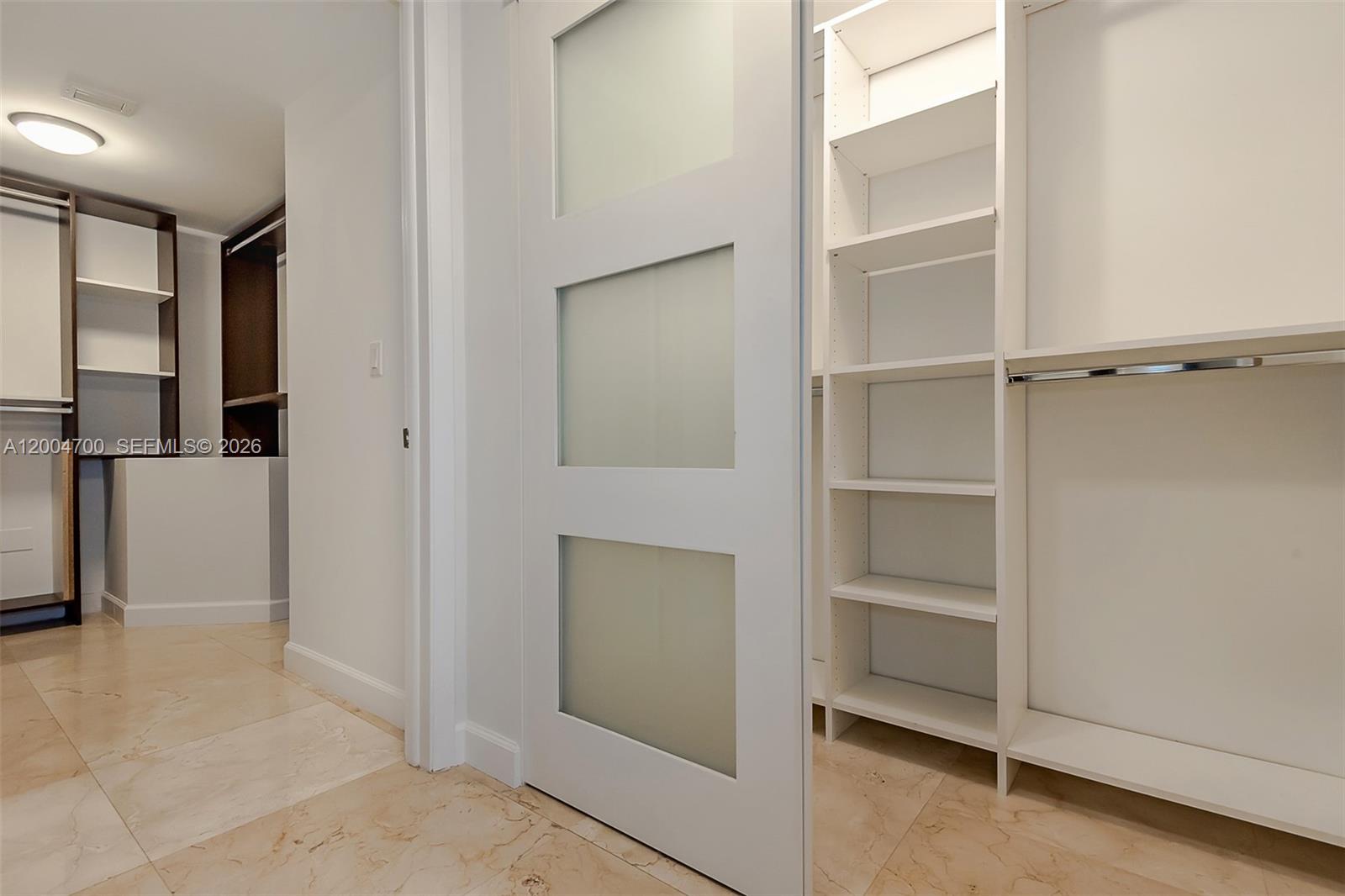 350 S Miami Ave #2702 Miami, FL 33130