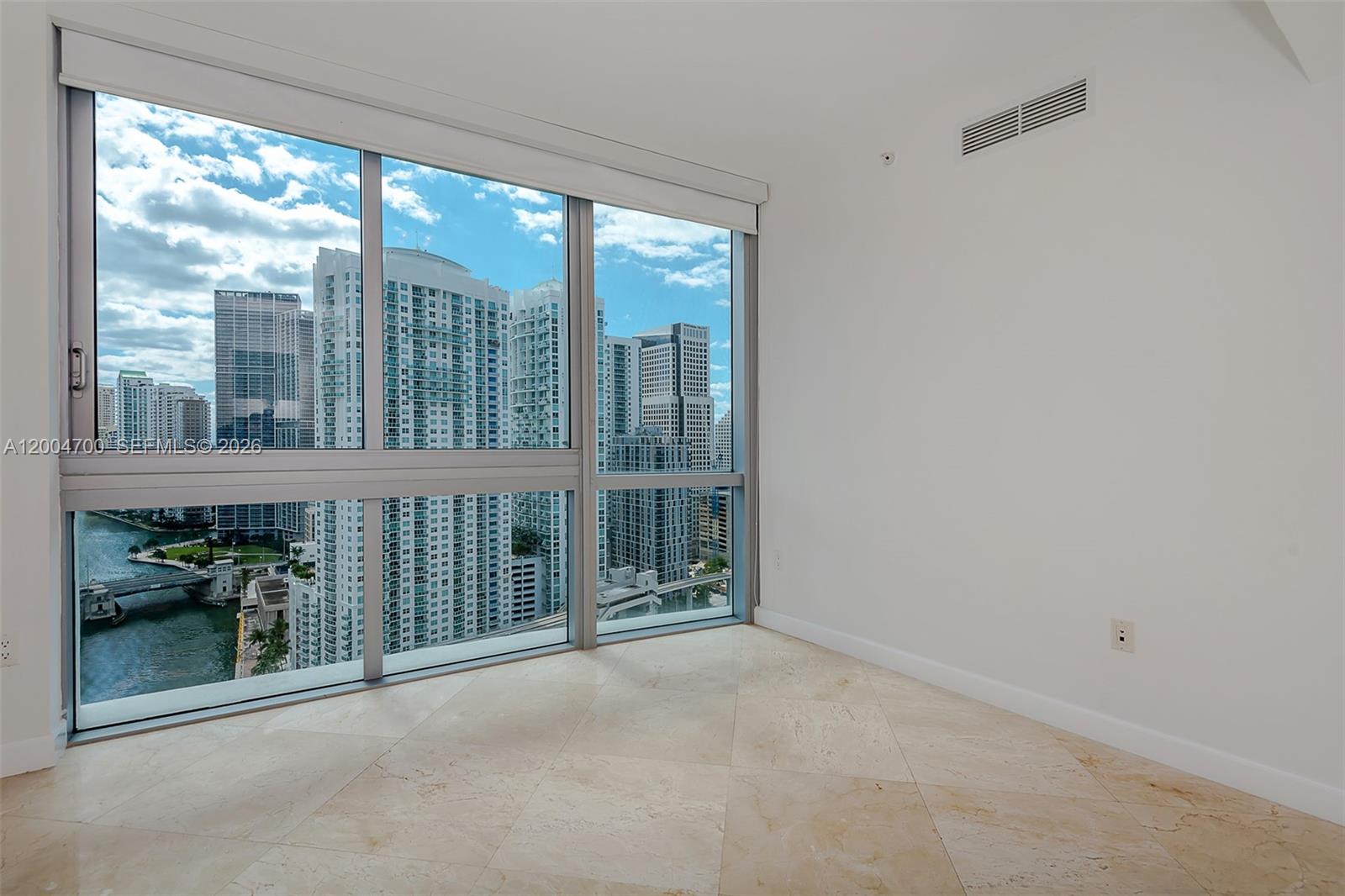 350 S Miami Ave #2702 Miami, FL 33130