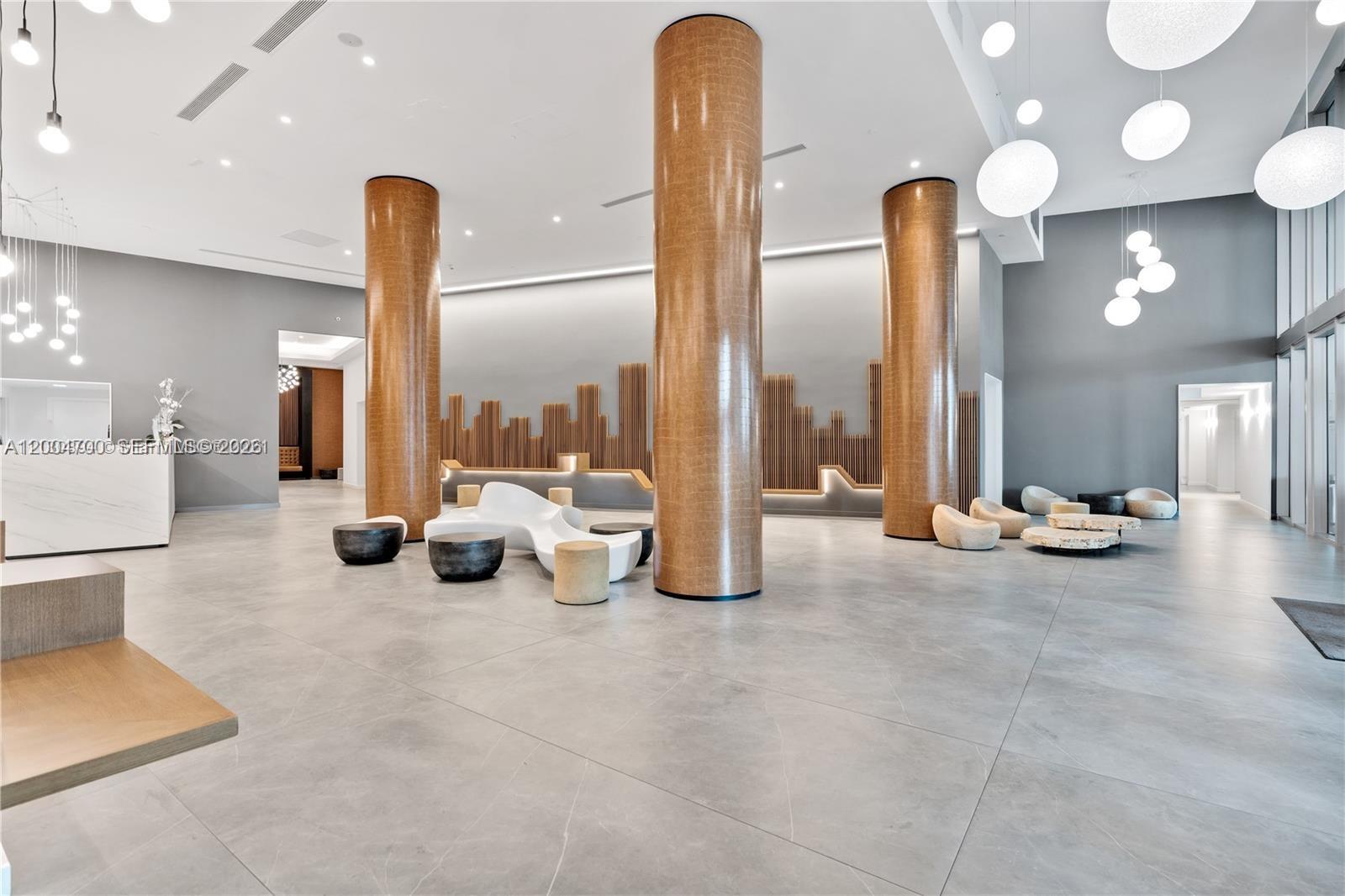 350 S Miami Ave #2702 Miami, FL 33130