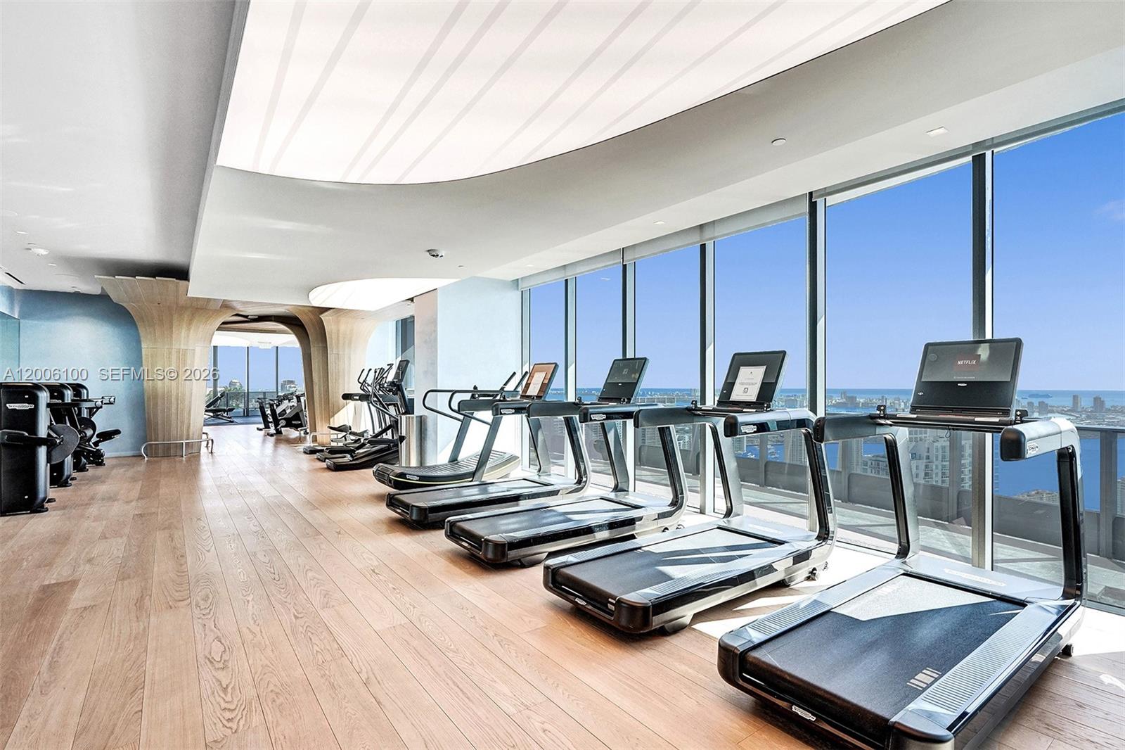 1000 Brickell Plz #PH5106 Miami, FL 33131