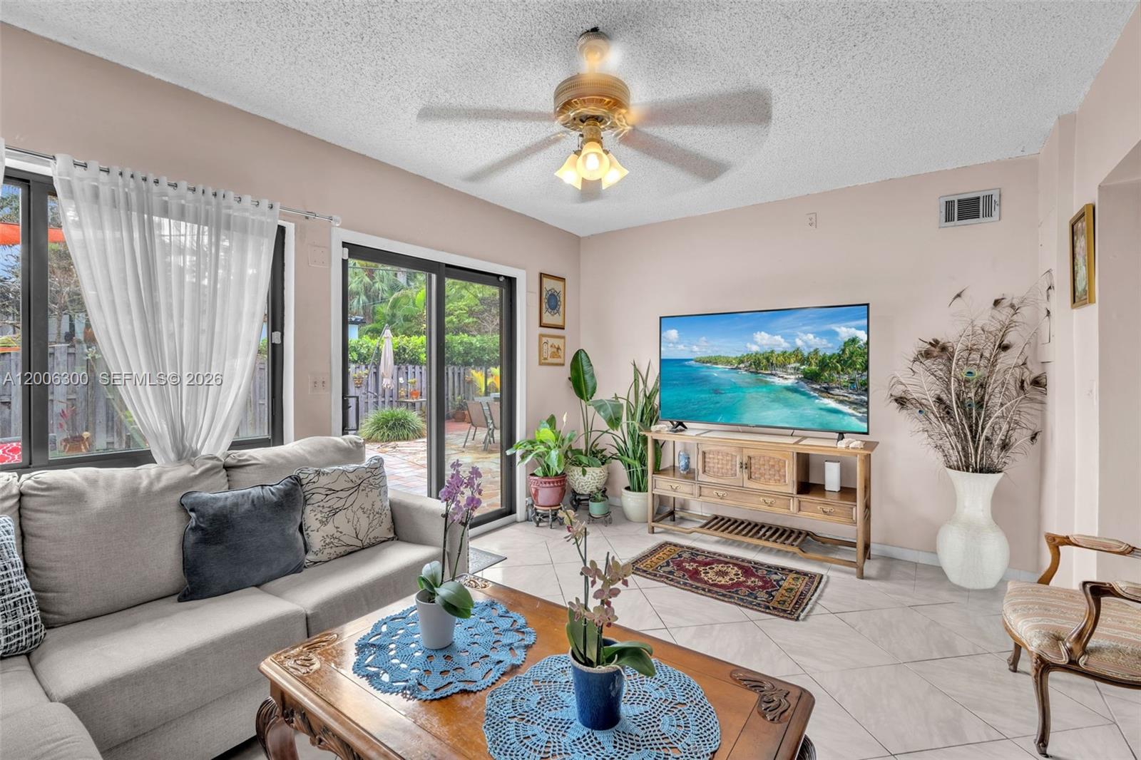 7701 Center Bay Dr North Bay Village, FL 33141