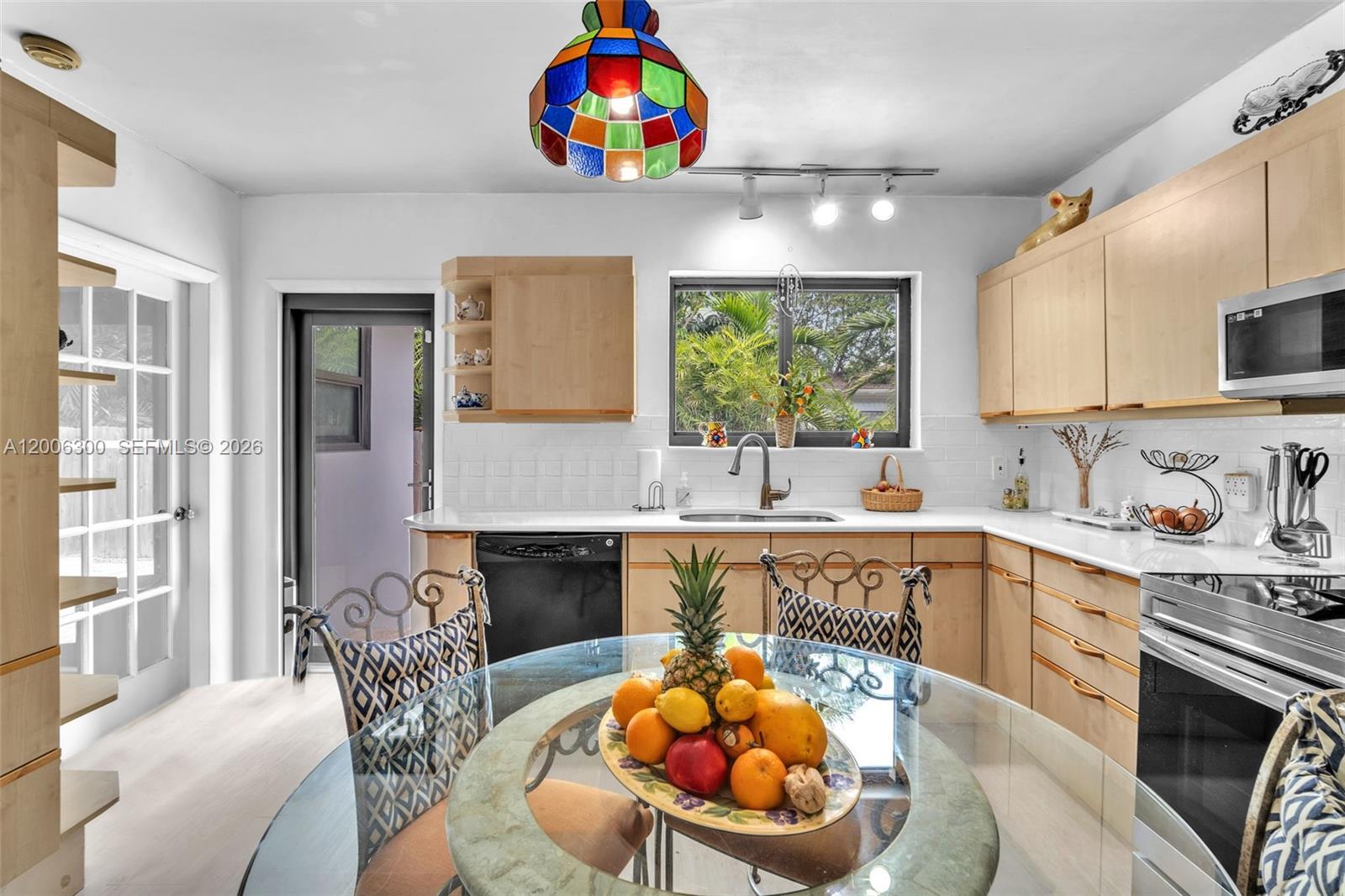 7701 Center Bay Dr North Bay Village, FL 33141