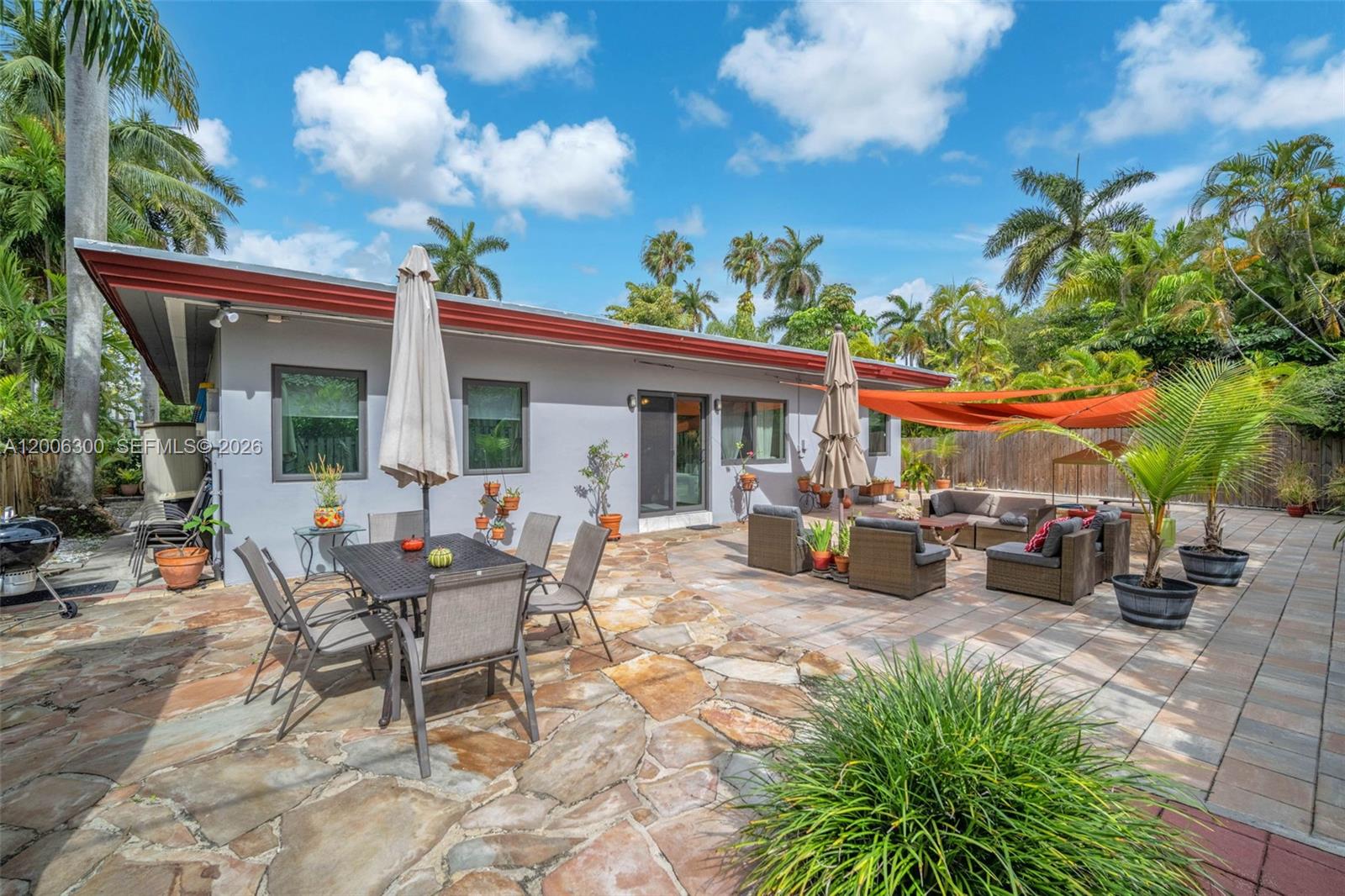 7701 Center Bay Dr North Bay Village, FL 33141