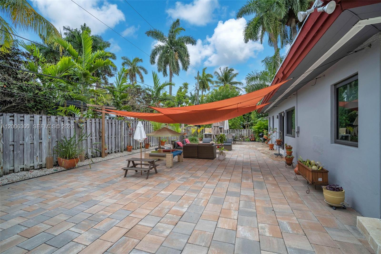 7701 Center Bay Dr North Bay Village, FL 33141