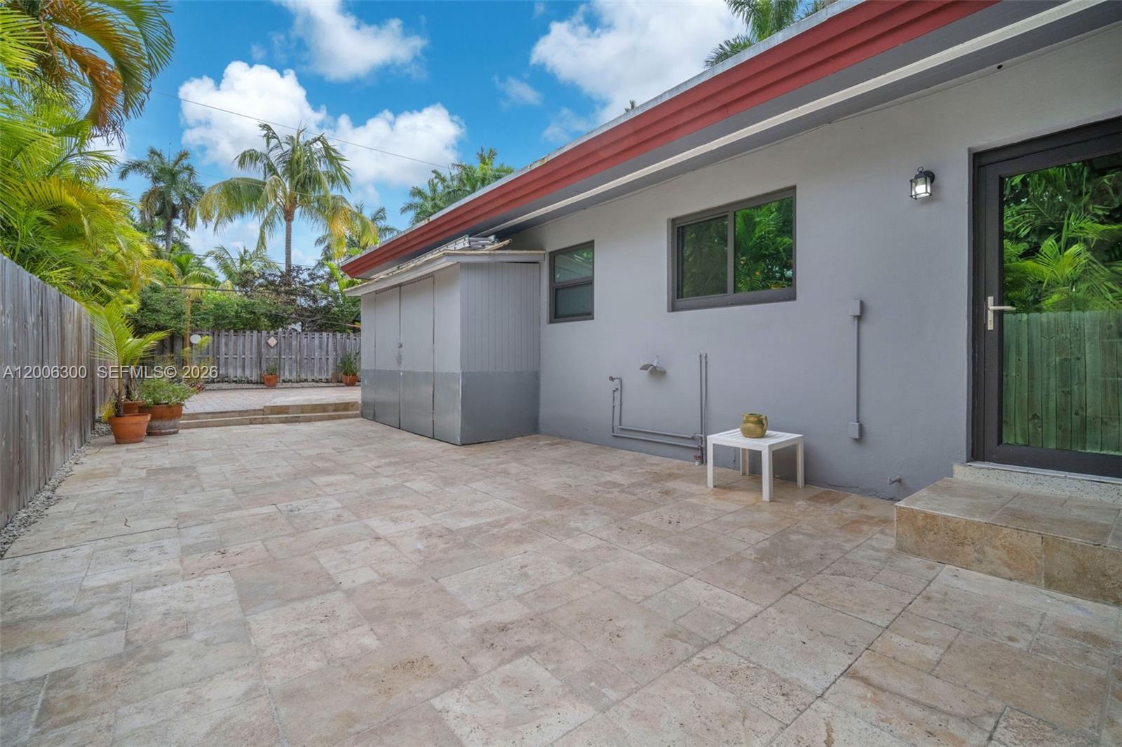 7701 Center Bay Dr North Bay Village, FL 33141