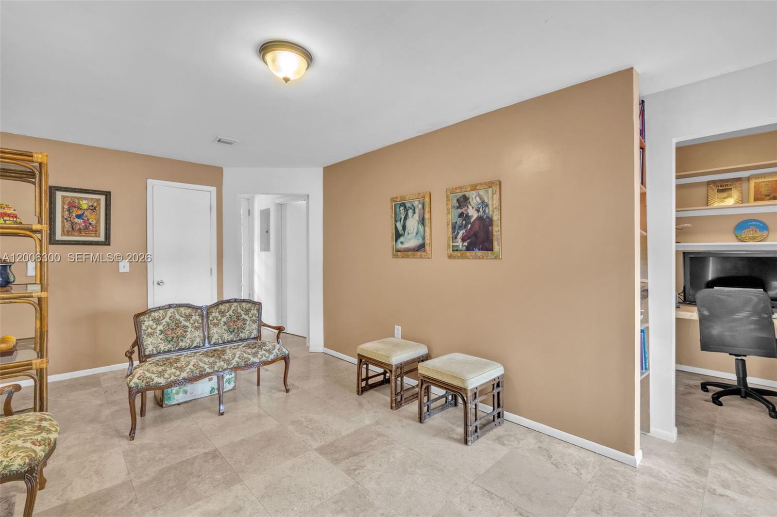 7701 Center Bay Dr North Bay Village, FL 33141
