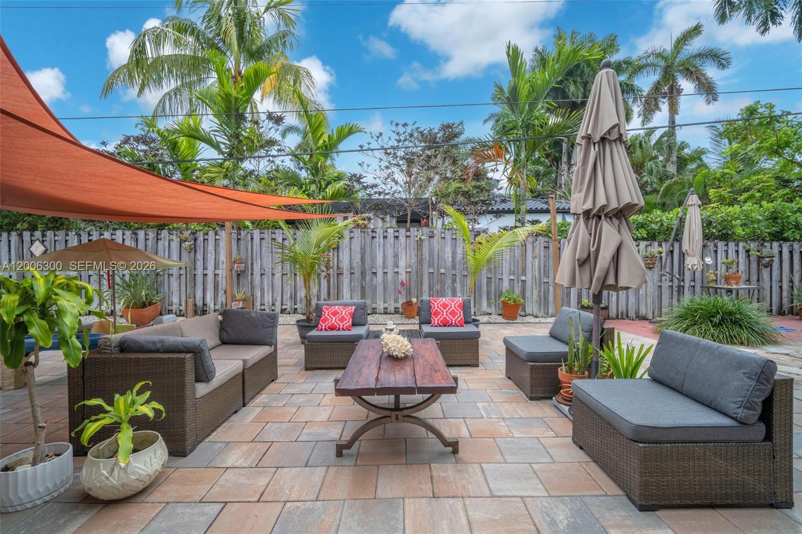 7701 Center Bay Dr North Bay Village, FL 33141