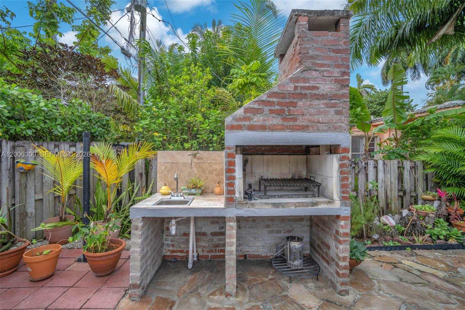 7701 Center Bay Dr North Bay Village, FL 33141