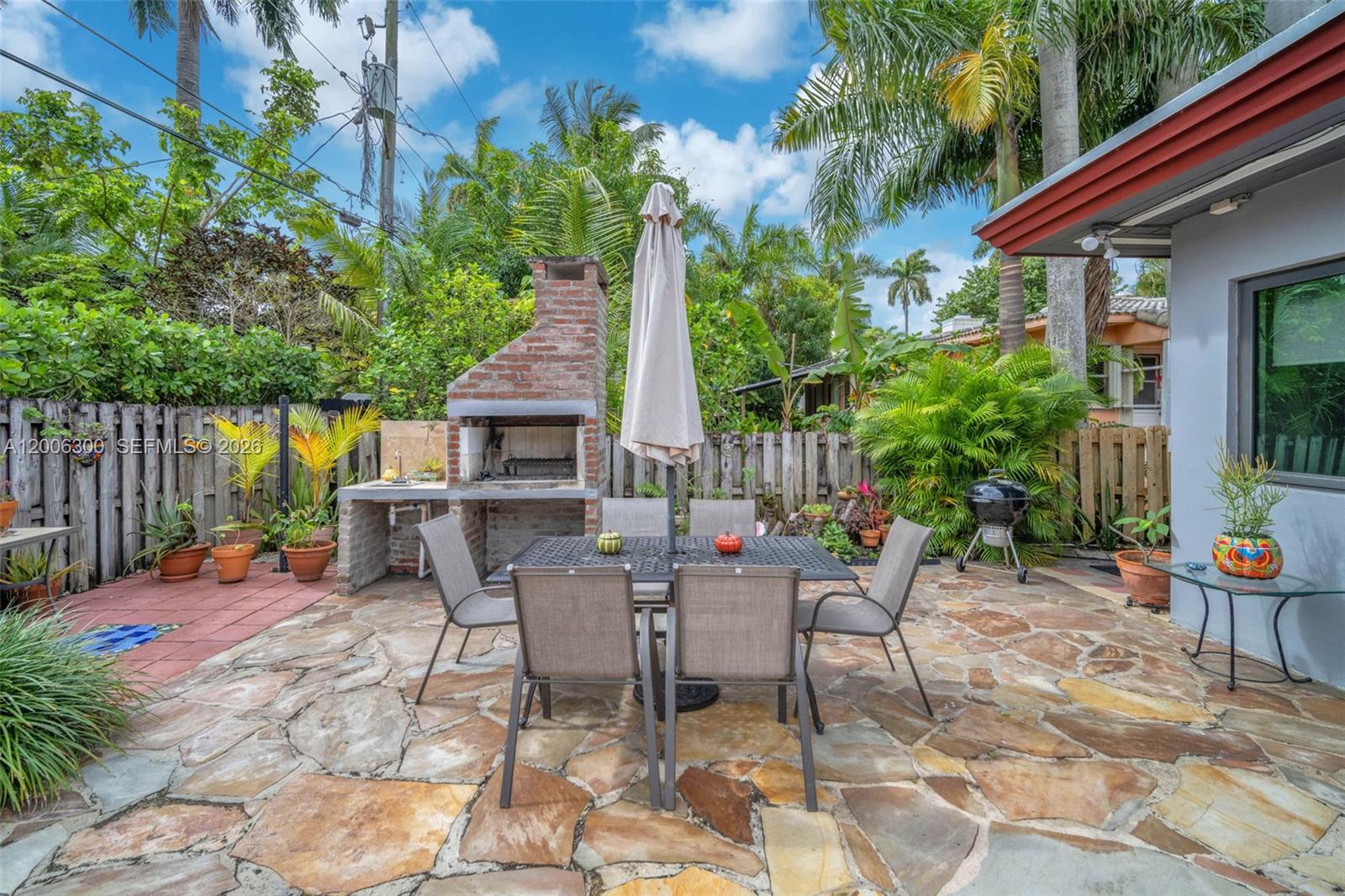 7701 Center Bay Dr North Bay Village, FL 33141
