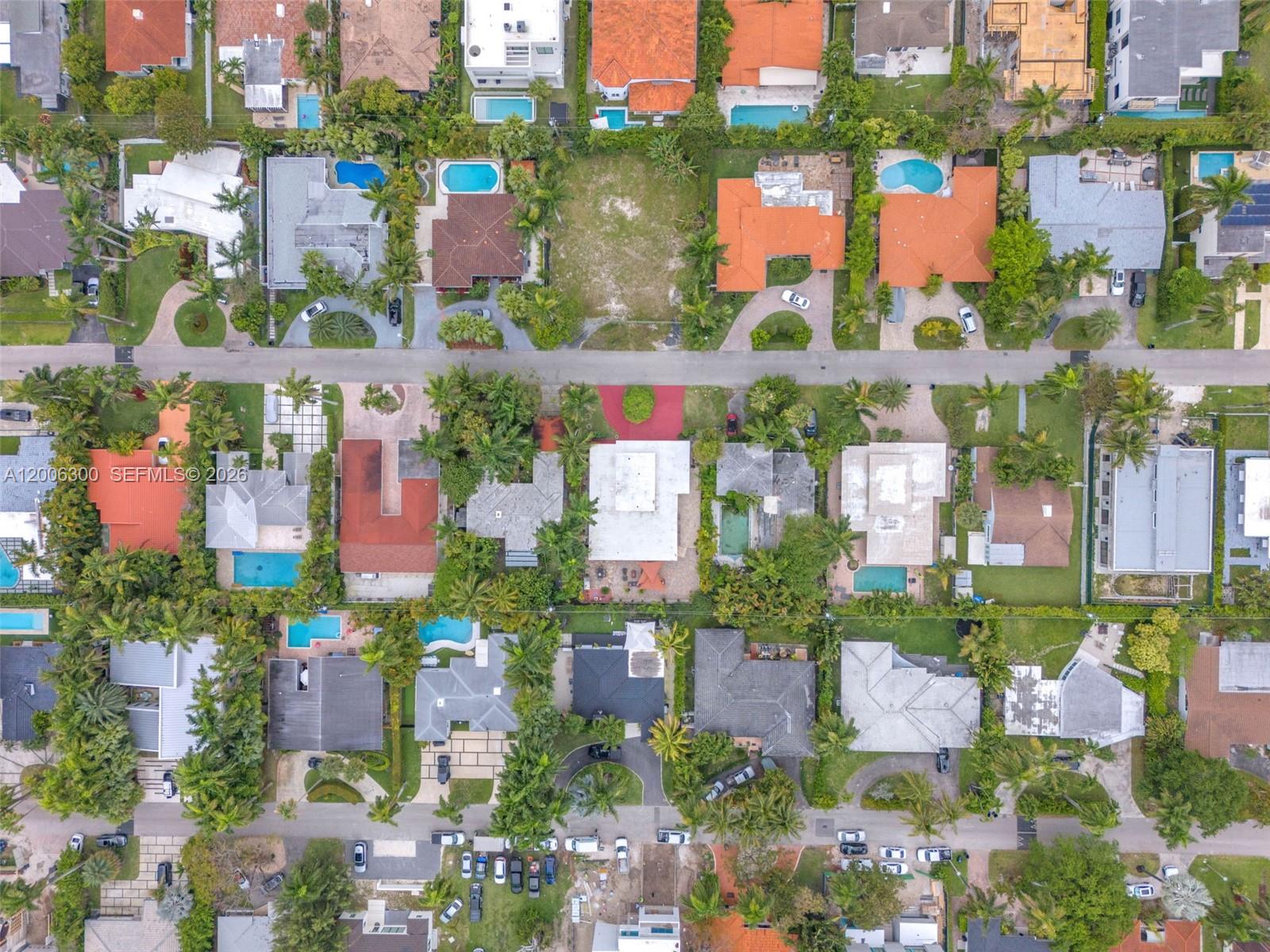 7701 Center Bay Dr North Bay Village, FL 33141