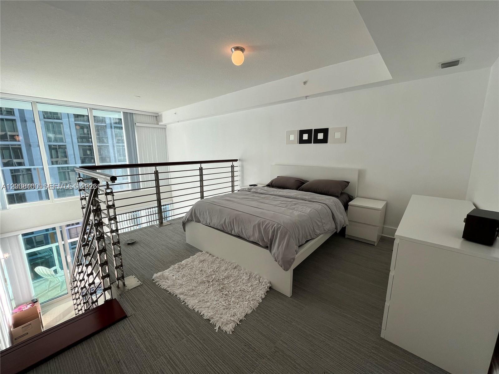 image Brickell on the River South12